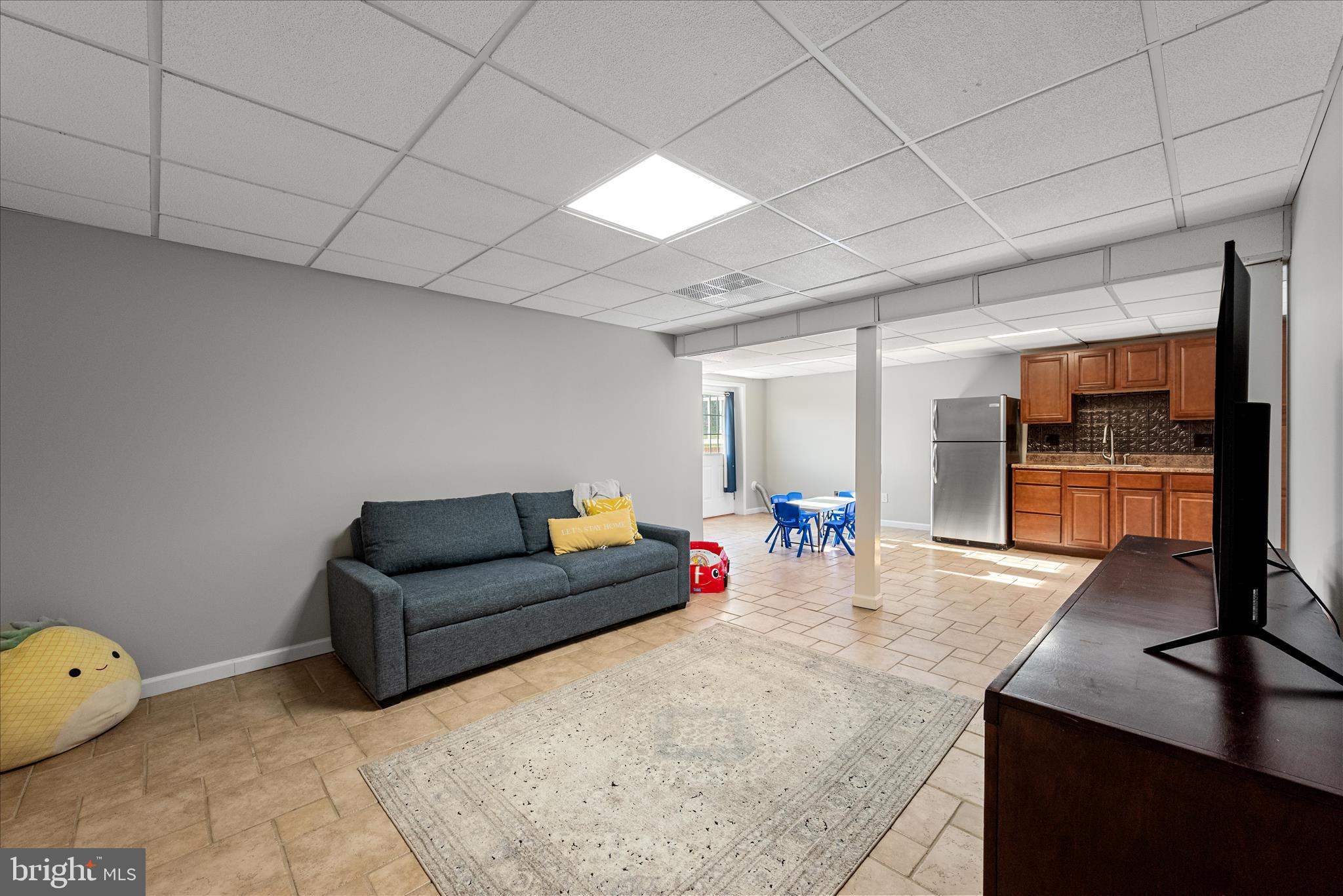 KEYSTONE ESTATES - Residential