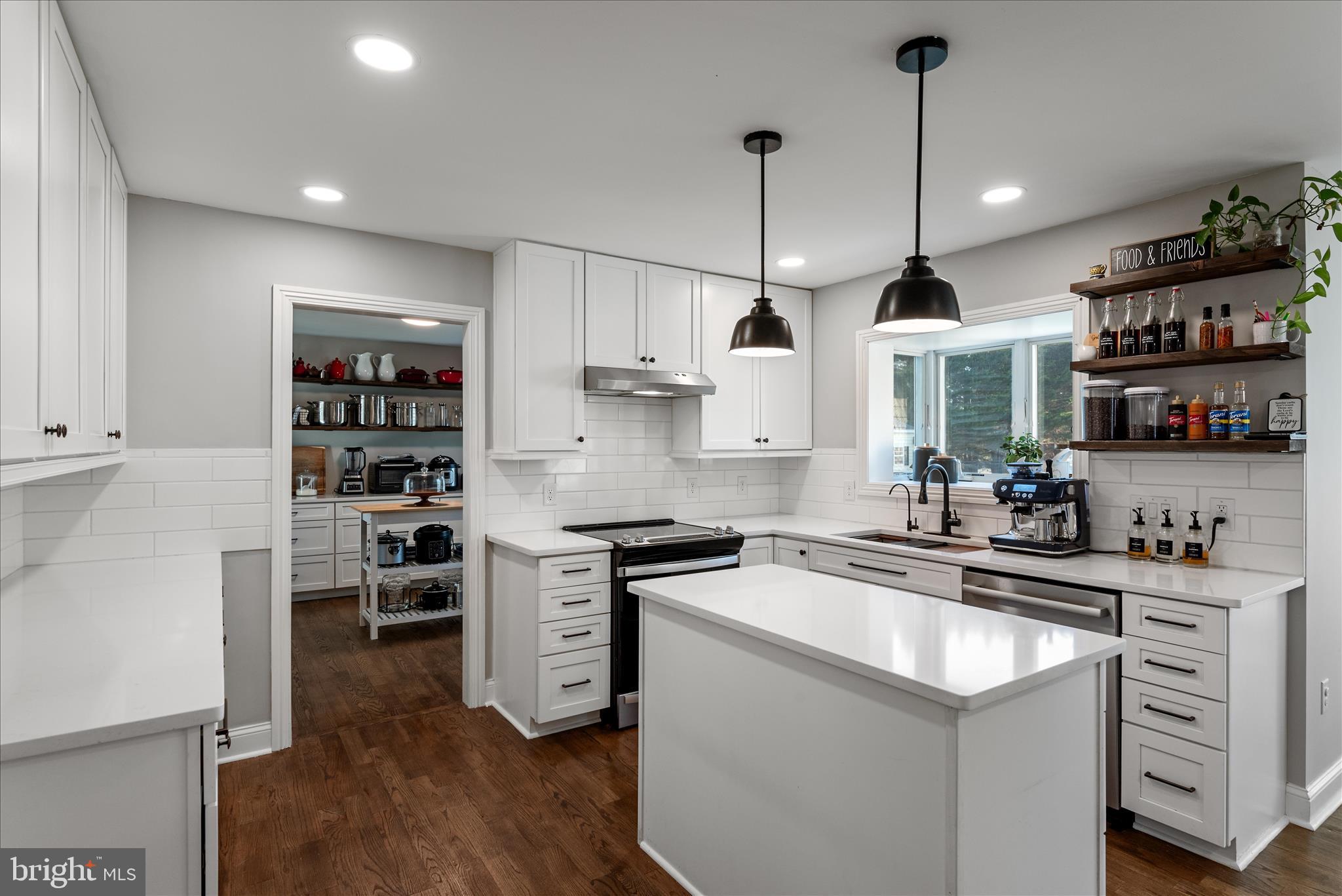 KEYSTONE ESTATES - Residential