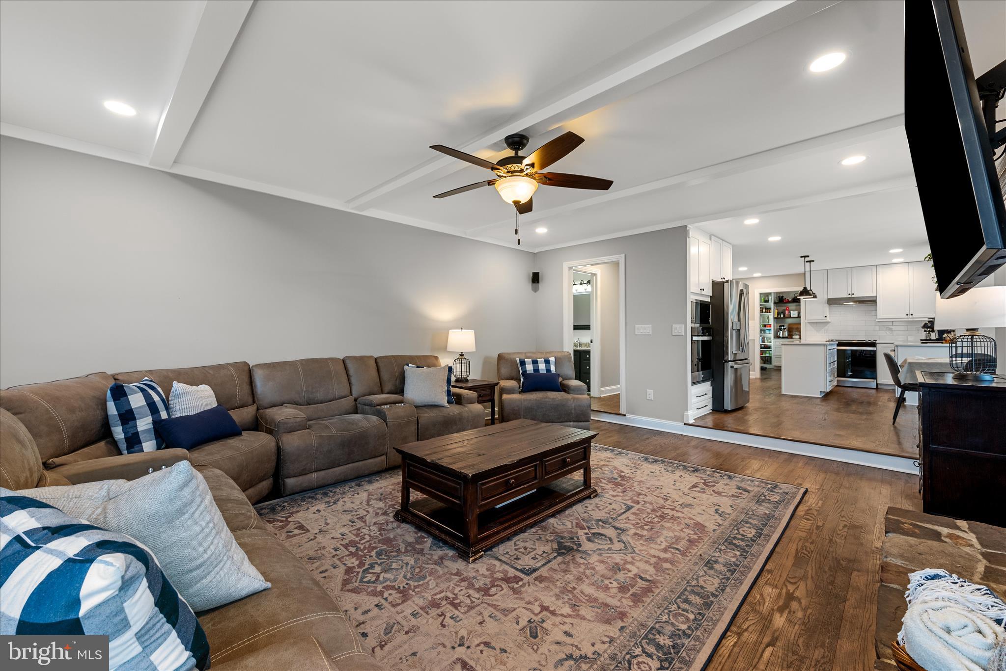 KEYSTONE ESTATES - Residential