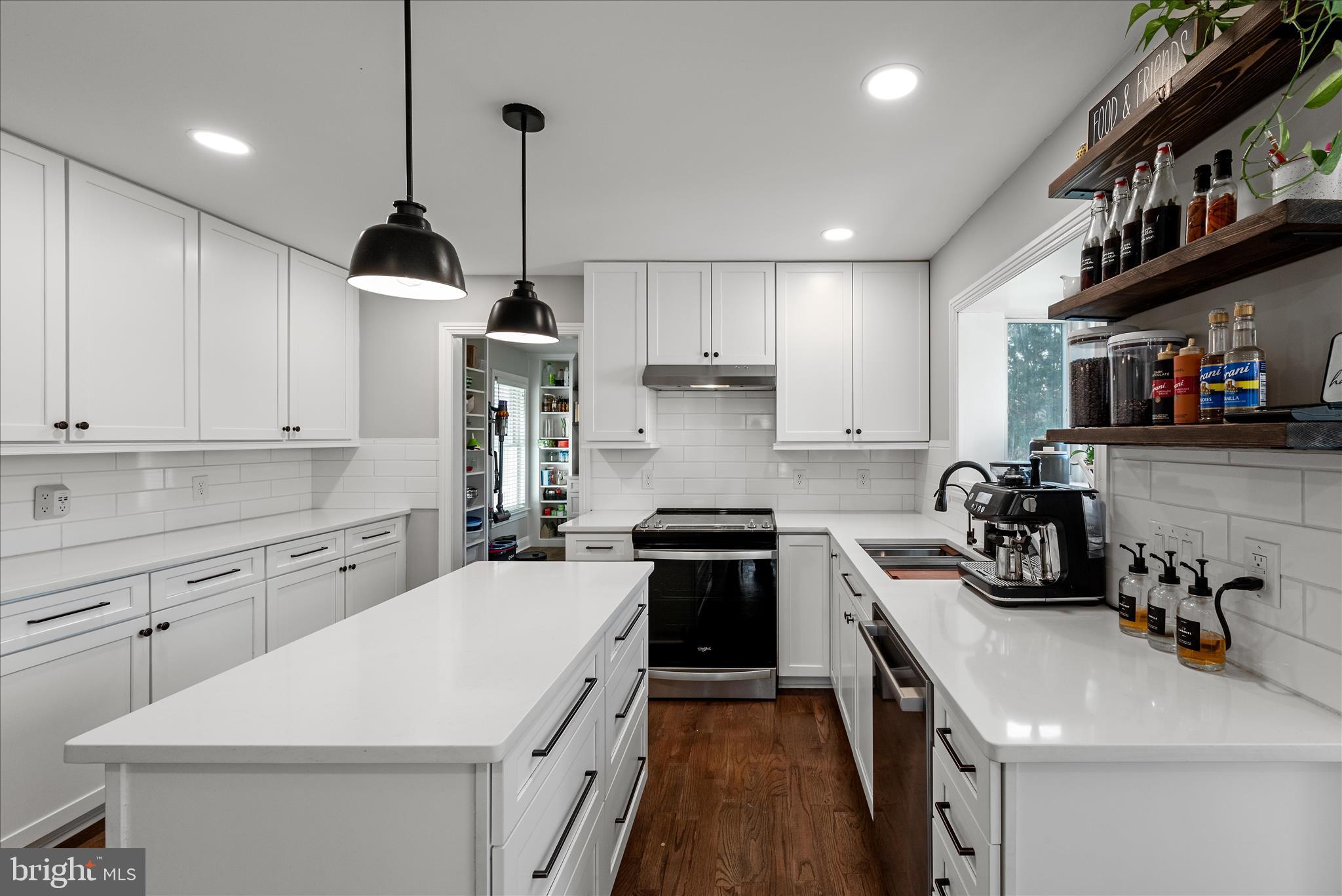 KEYSTONE ESTATES - Residential