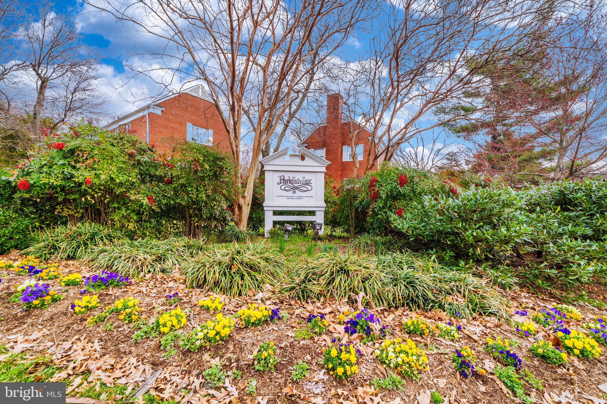 PARKFAIRFAX - Residential