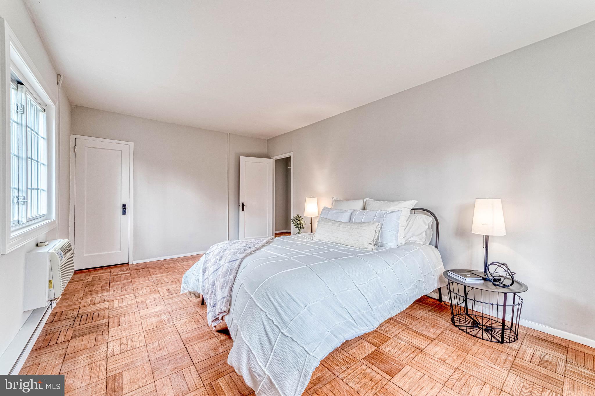 PARKFAIRFAX - Residential