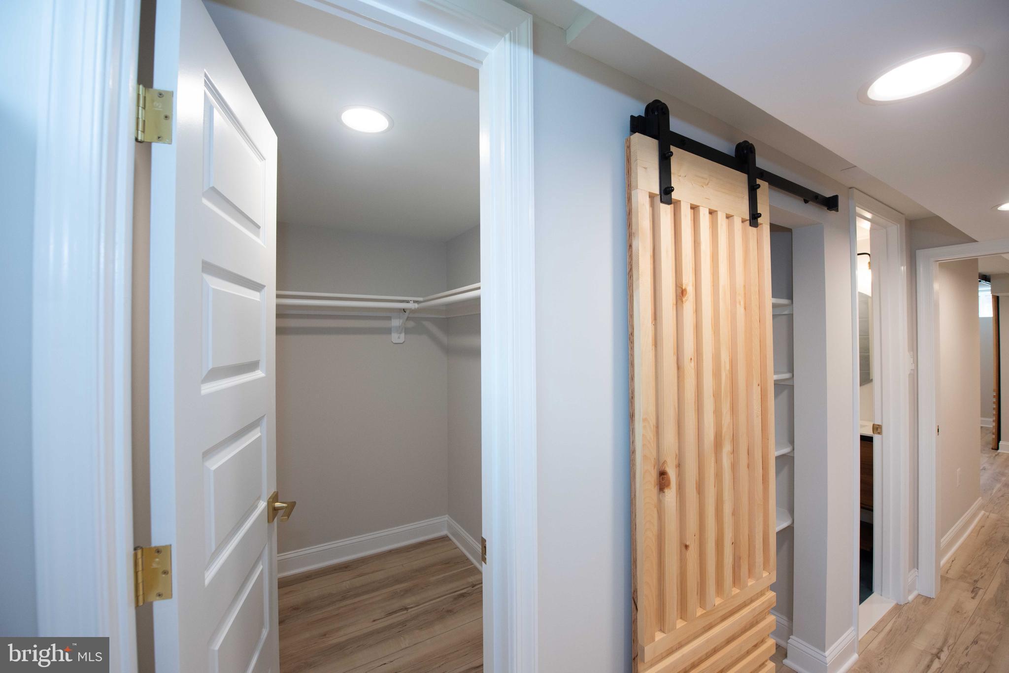 HOLLYWOOD - Residential Lease