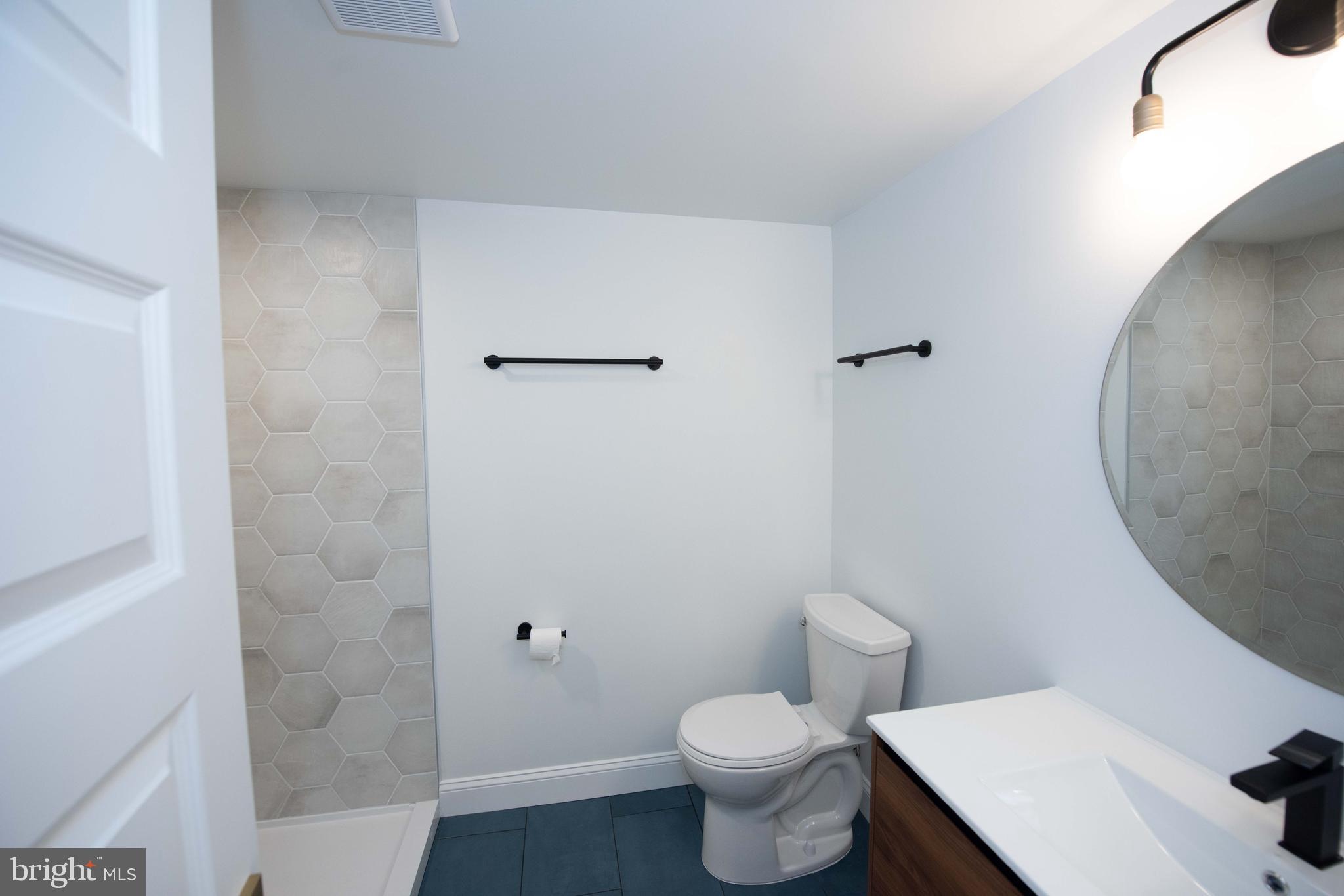 HOLLYWOOD - Residential Lease