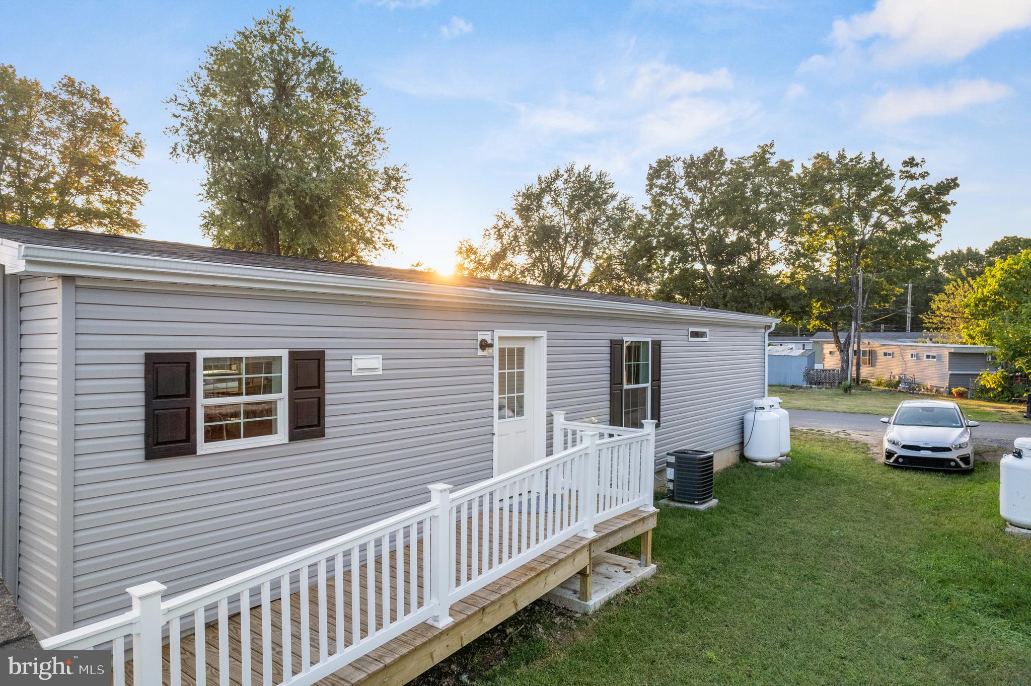 RIDGEVIEW - Residential