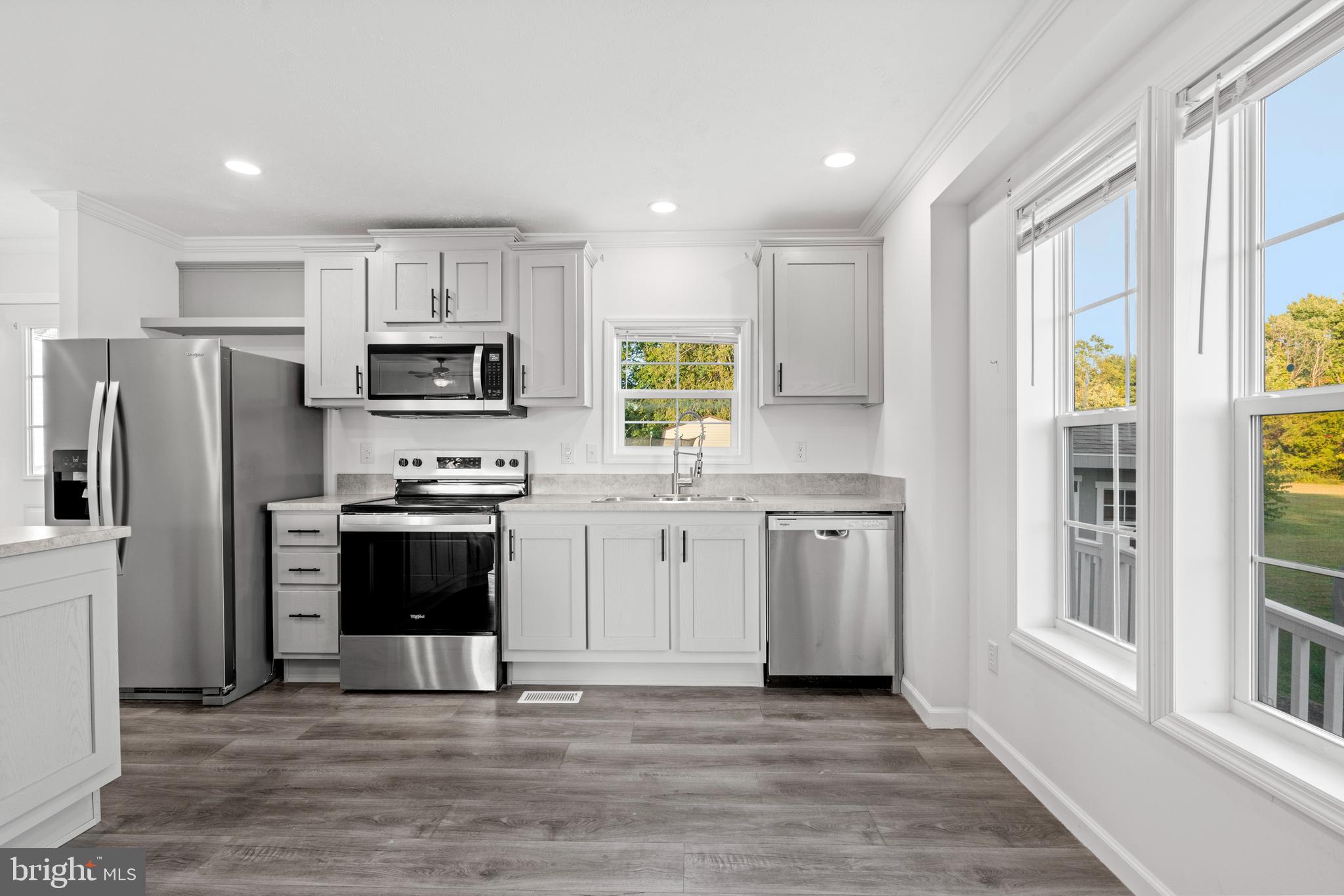 RIDGEVIEW - Residential