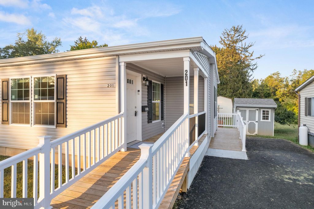 Photo of 165 W. Ridge Pike #201, ROYERSFORD, PA 19468 (MLS # PAMC2156234)