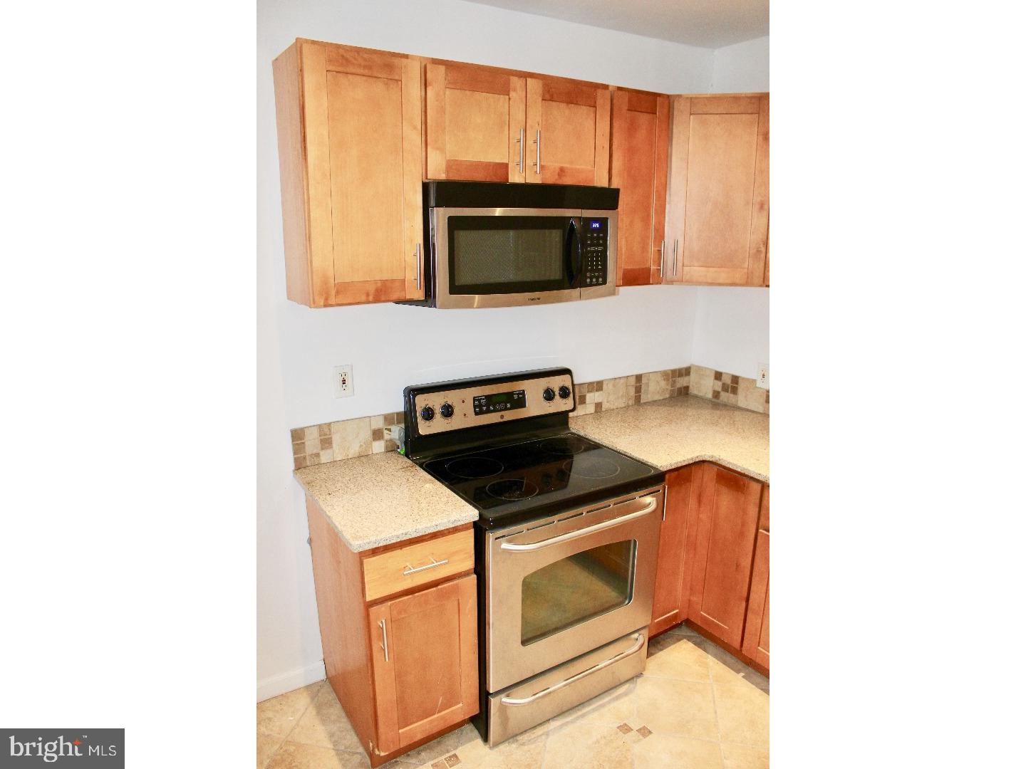 KENSINGTON - Residential Lease