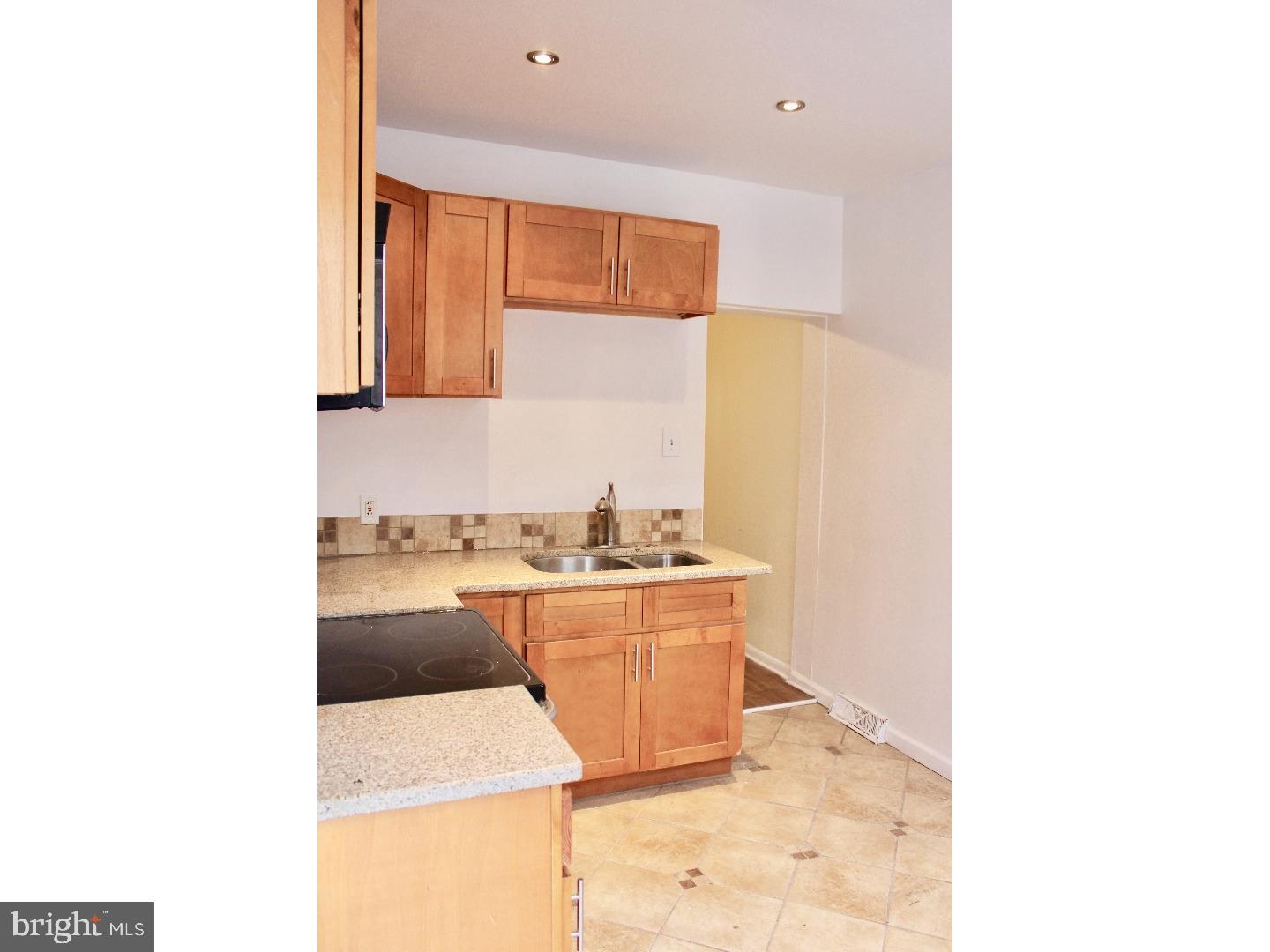 KENSINGTON - Residential Lease