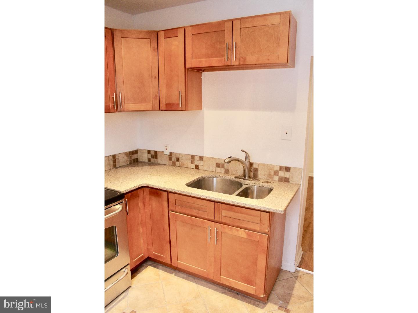 KENSINGTON - Residential Lease