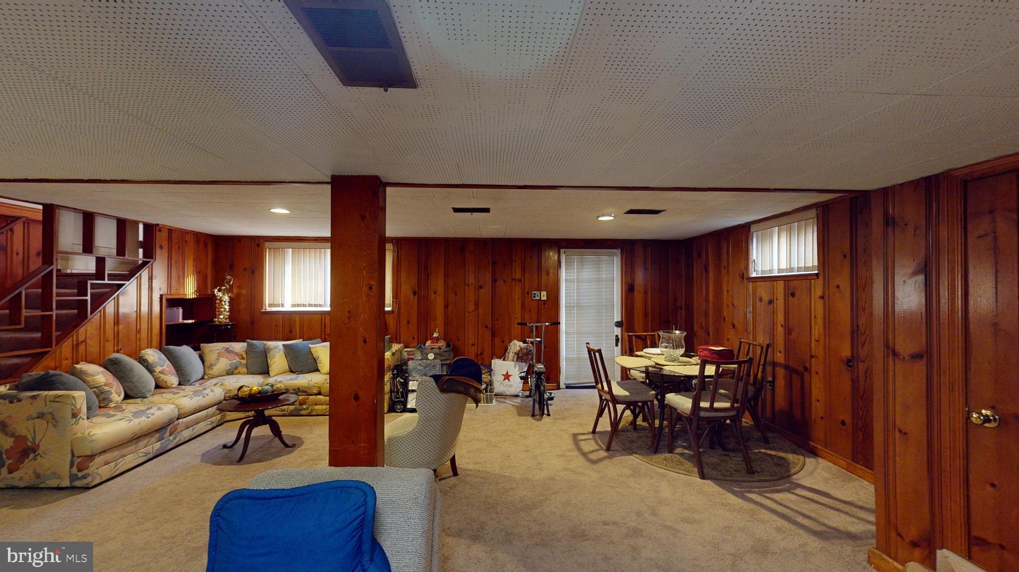 CARROLL KNOLLS - Residential