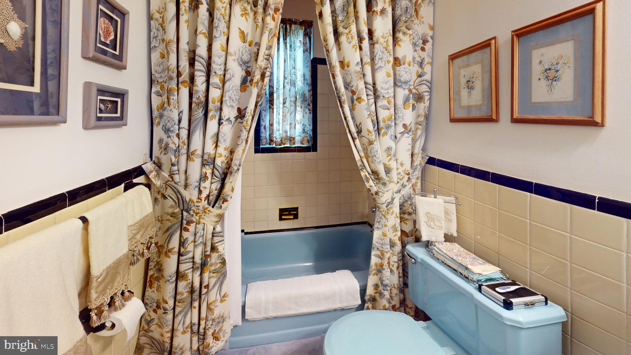 CARROLL KNOLLS - Residential