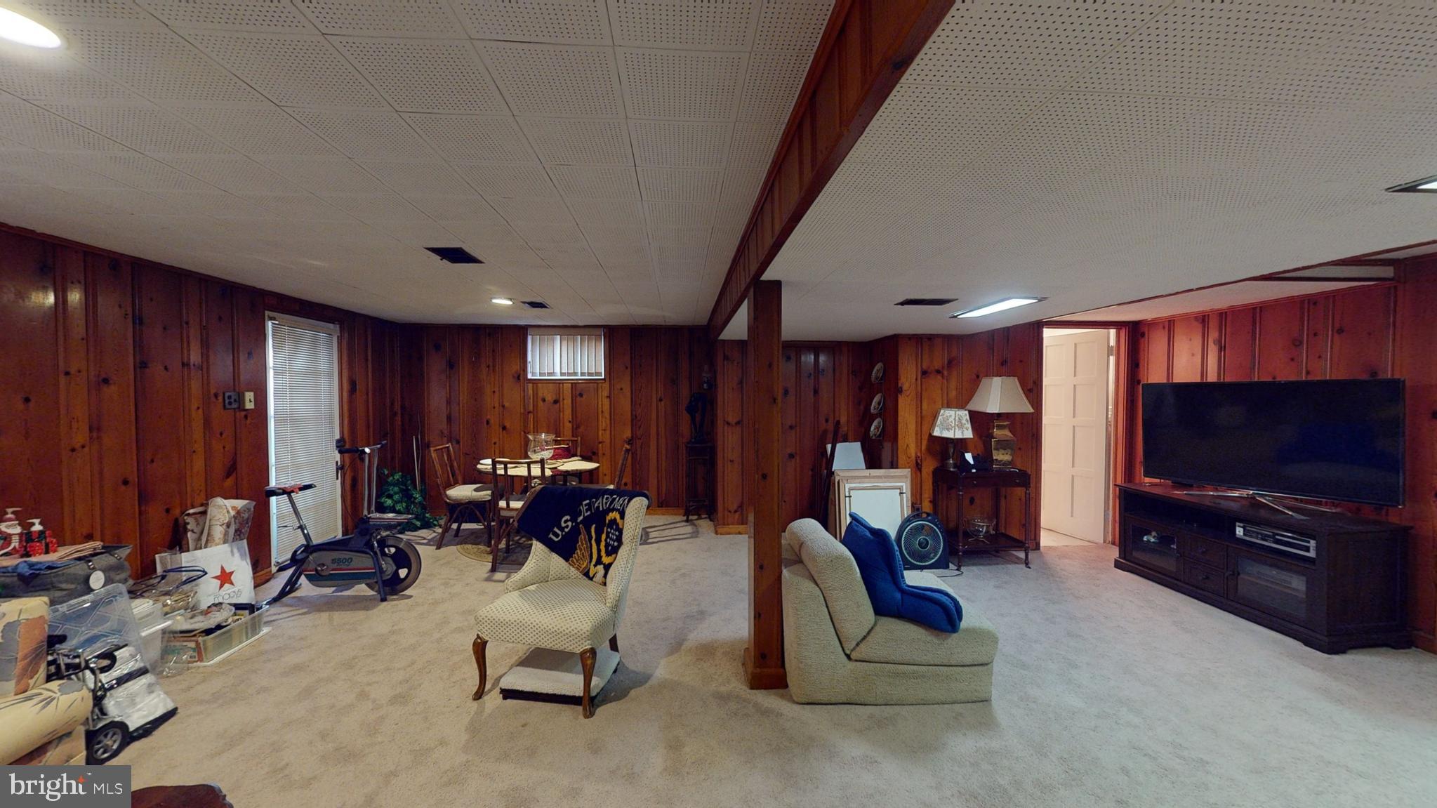 CARROLL KNOLLS - Residential