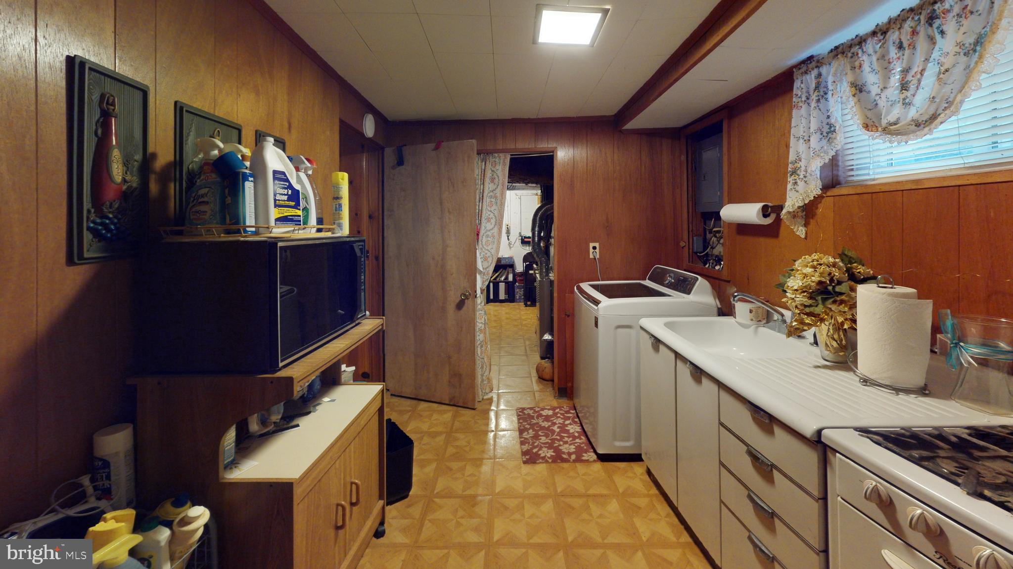 CARROLL KNOLLS - Residential