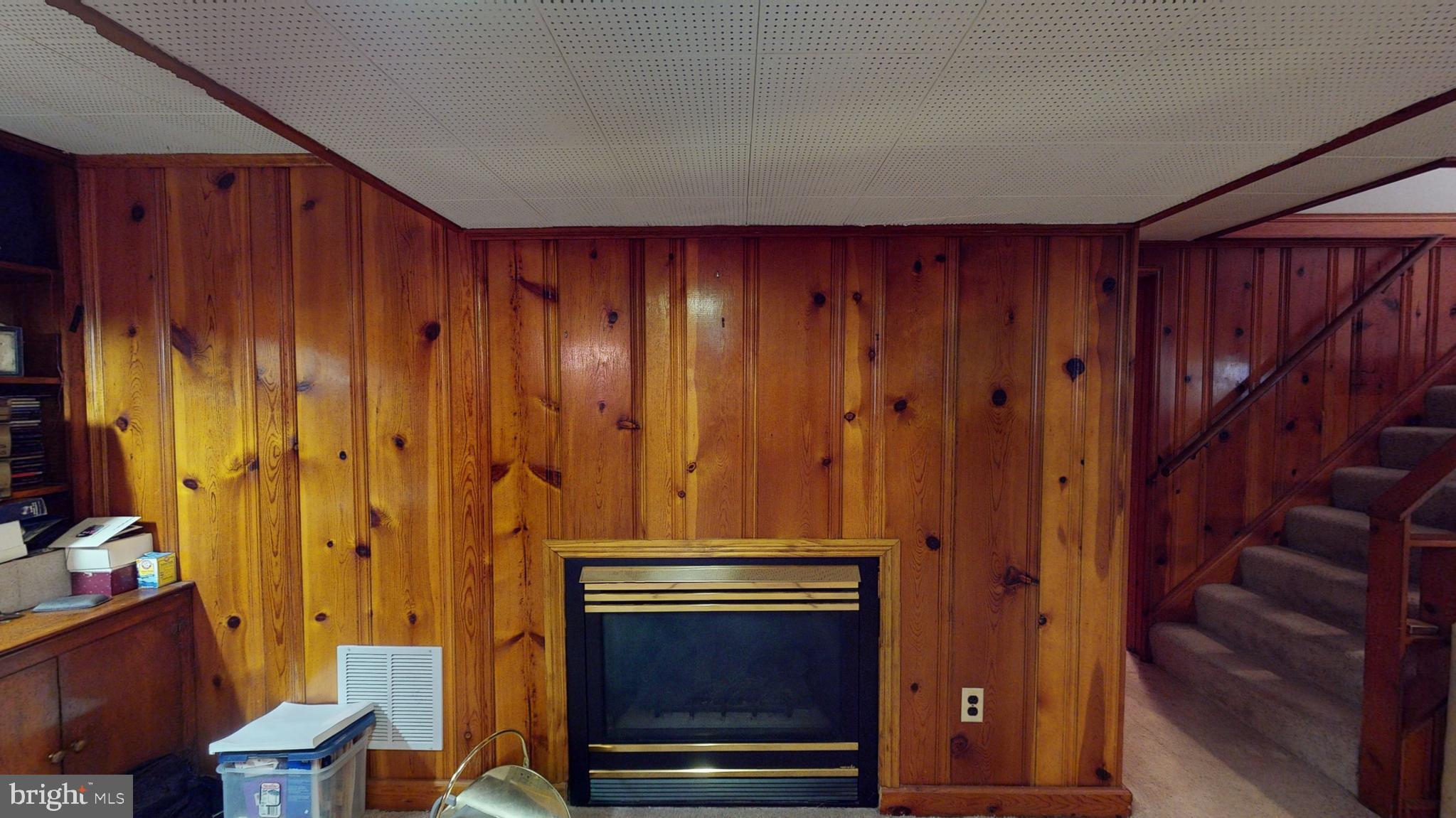 CARROLL KNOLLS - Residential