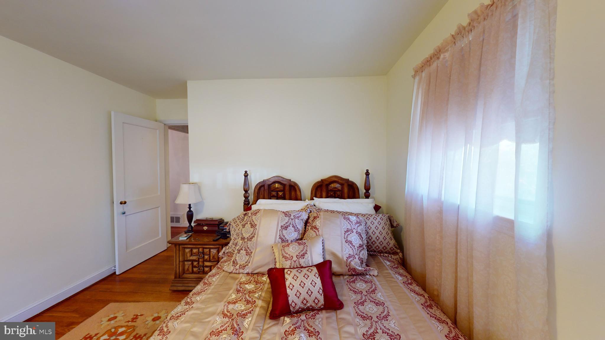 CARROLL KNOLLS - Residential