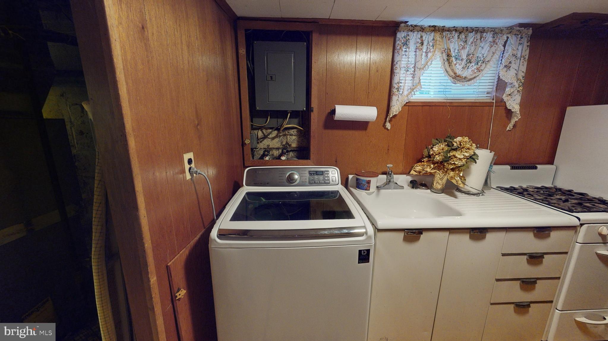 CARROLL KNOLLS - Residential