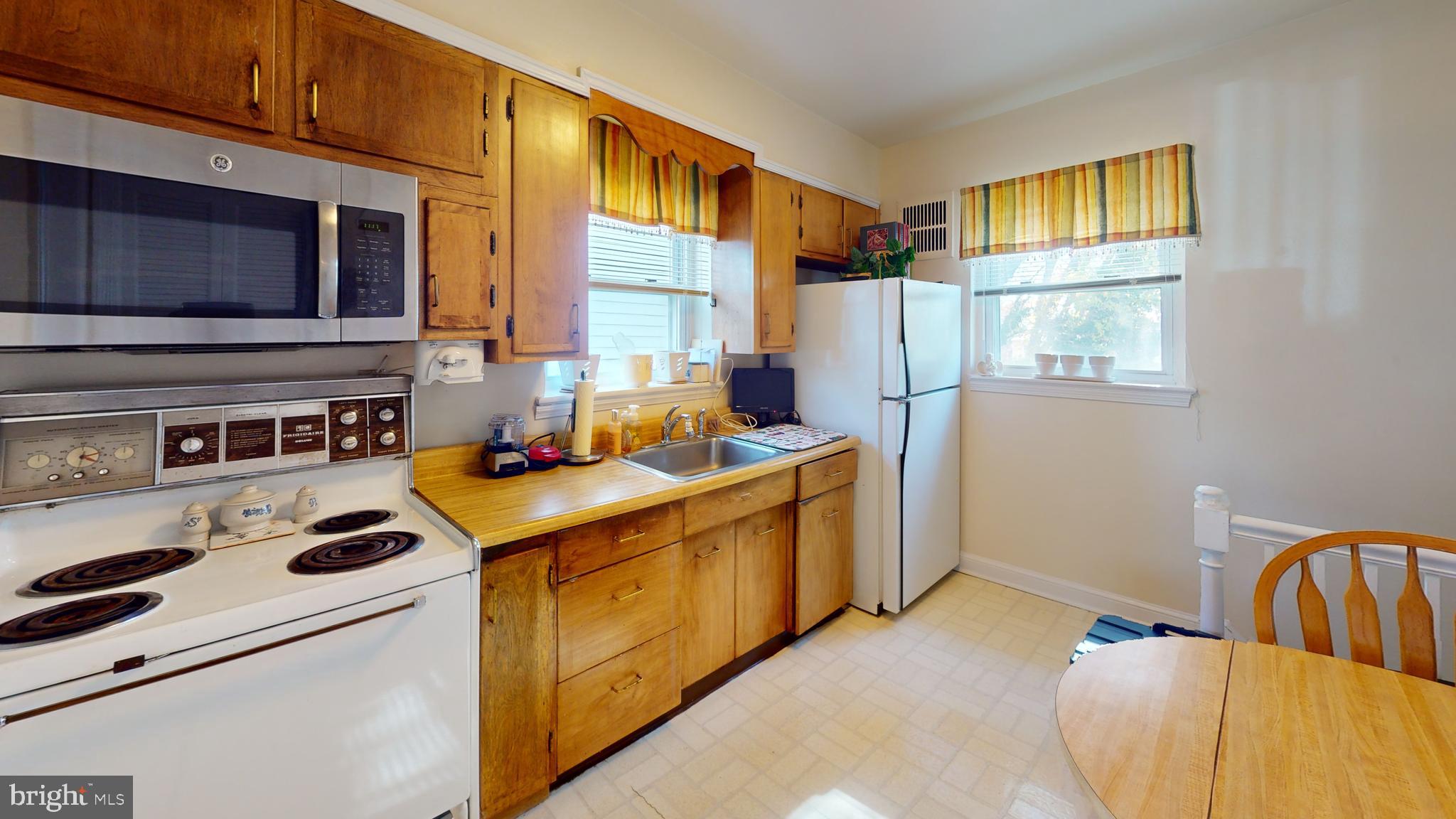 CARROLL KNOLLS - Residential