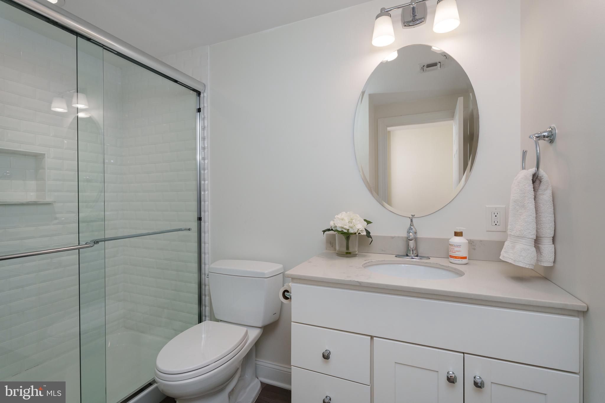 YARDLEY WALK - Residential