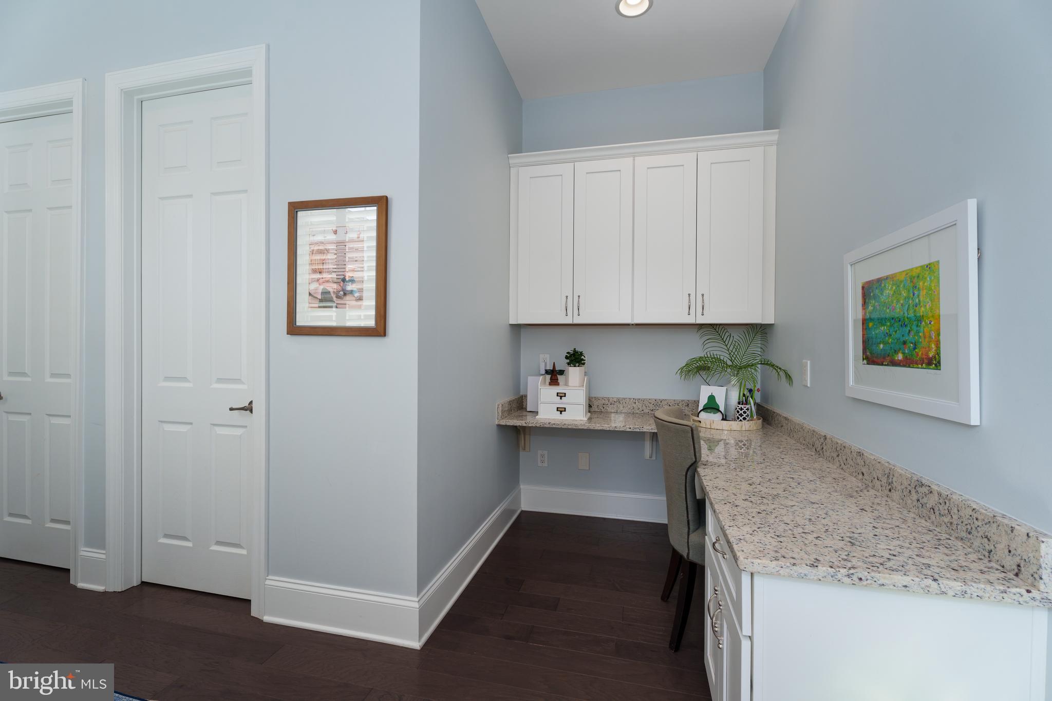 YARDLEY WALK - Residential