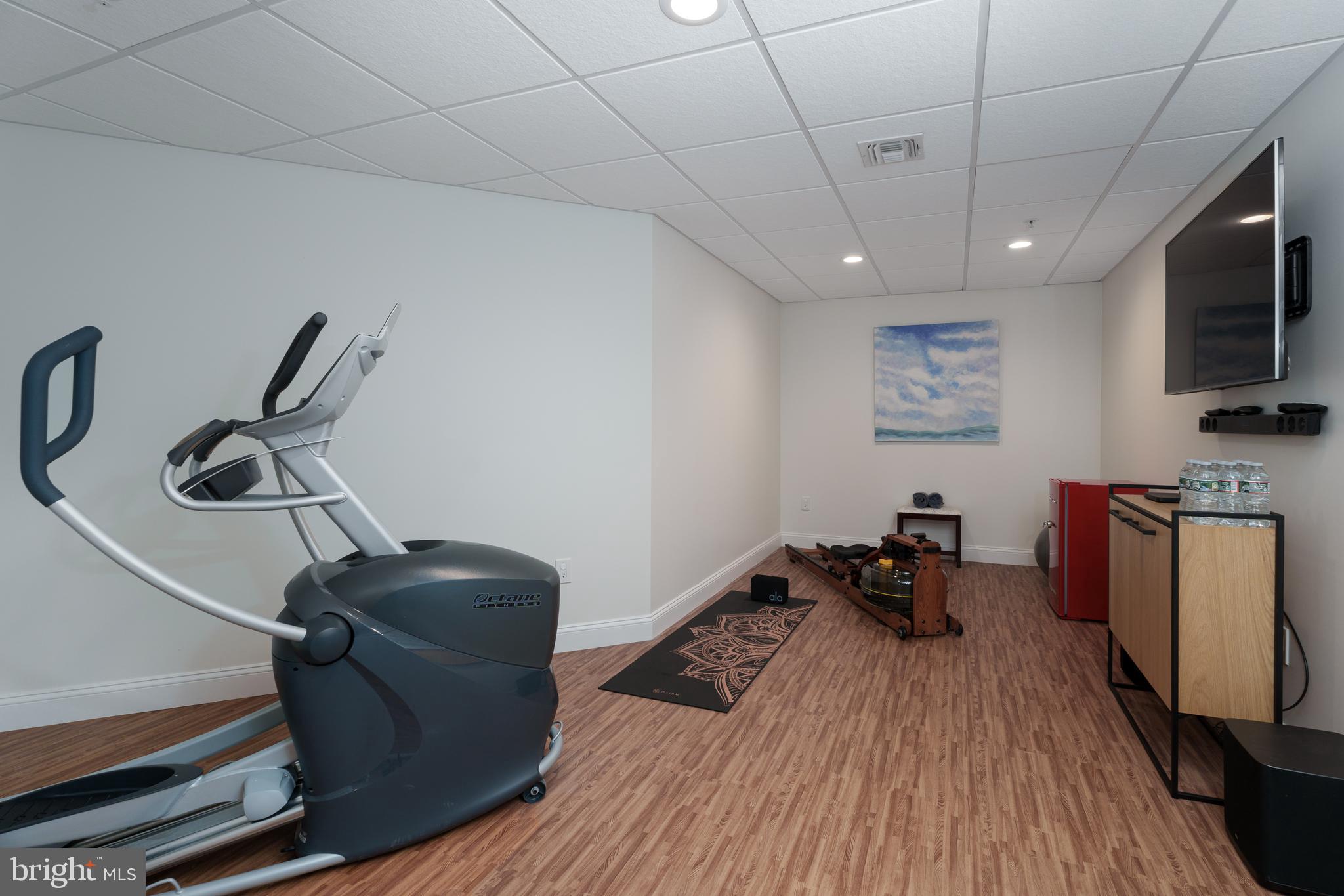 YARDLEY WALK - Residential