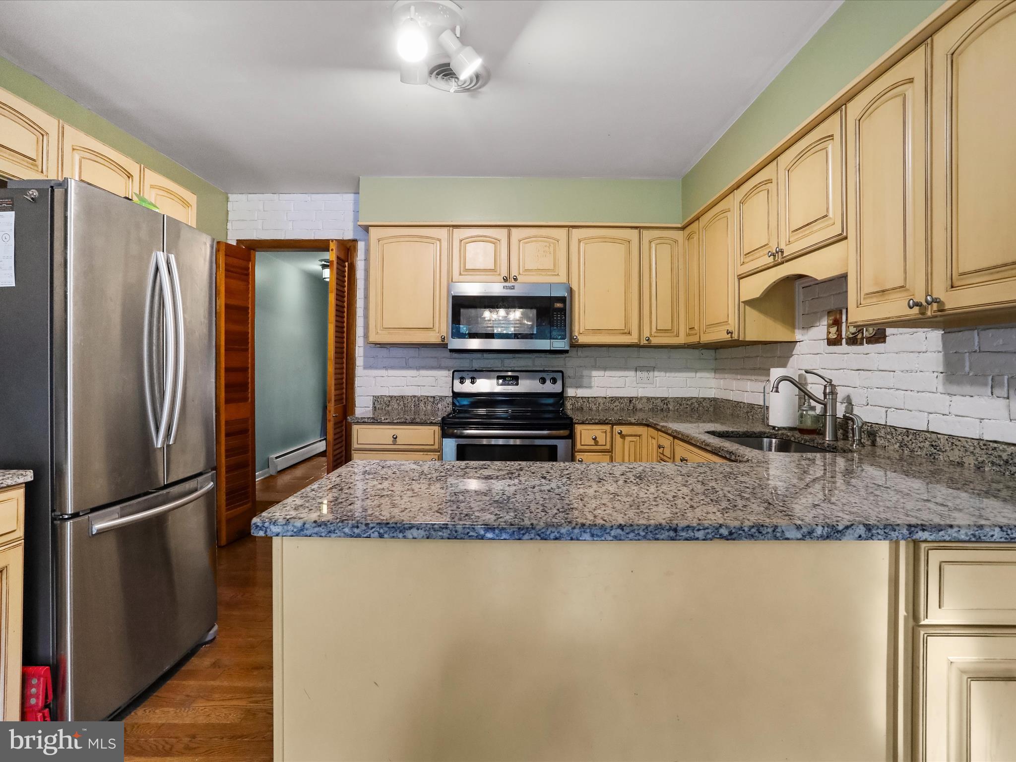 SUNSET VIEW - Residential