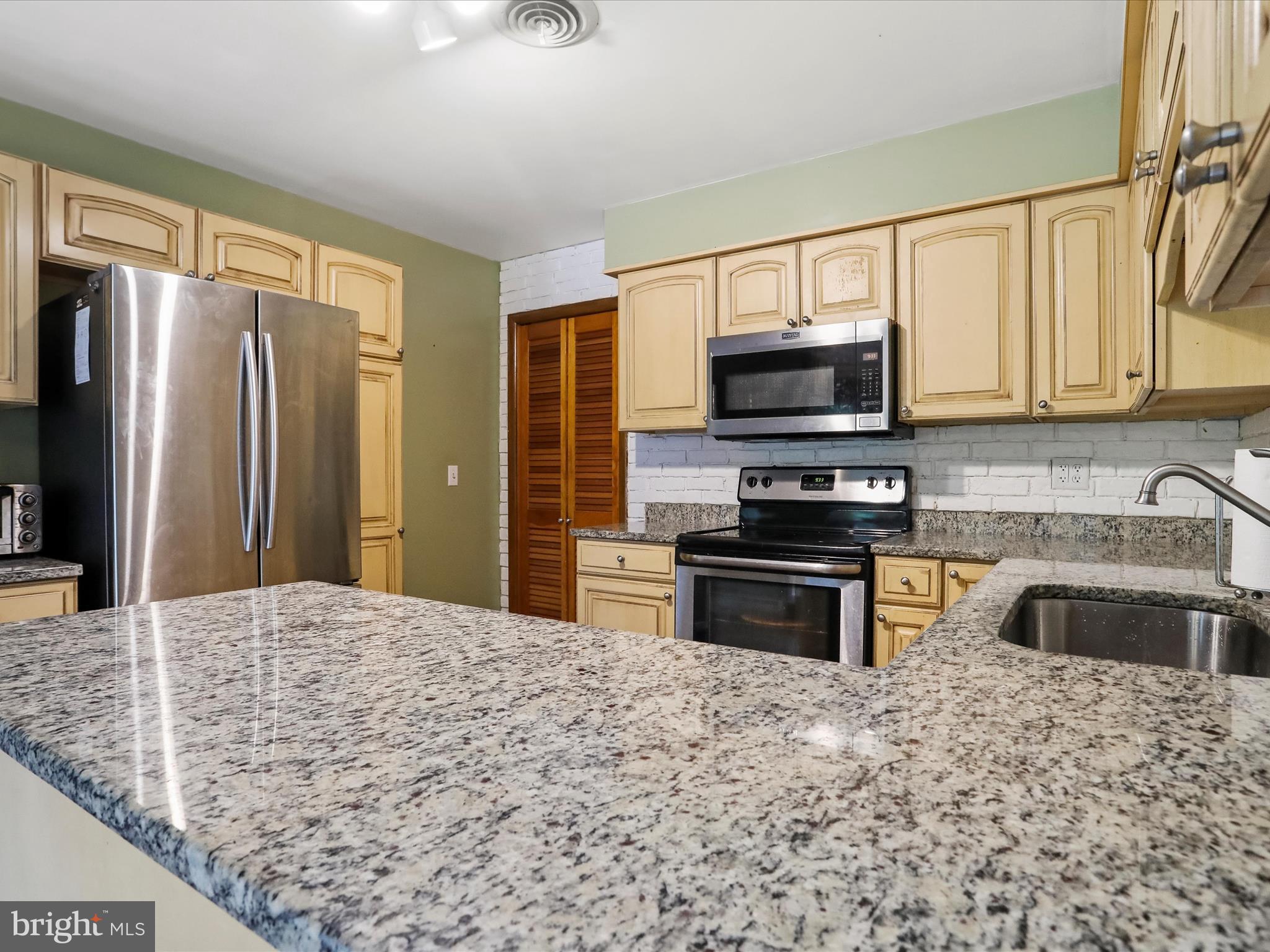 SUNSET VIEW - Residential