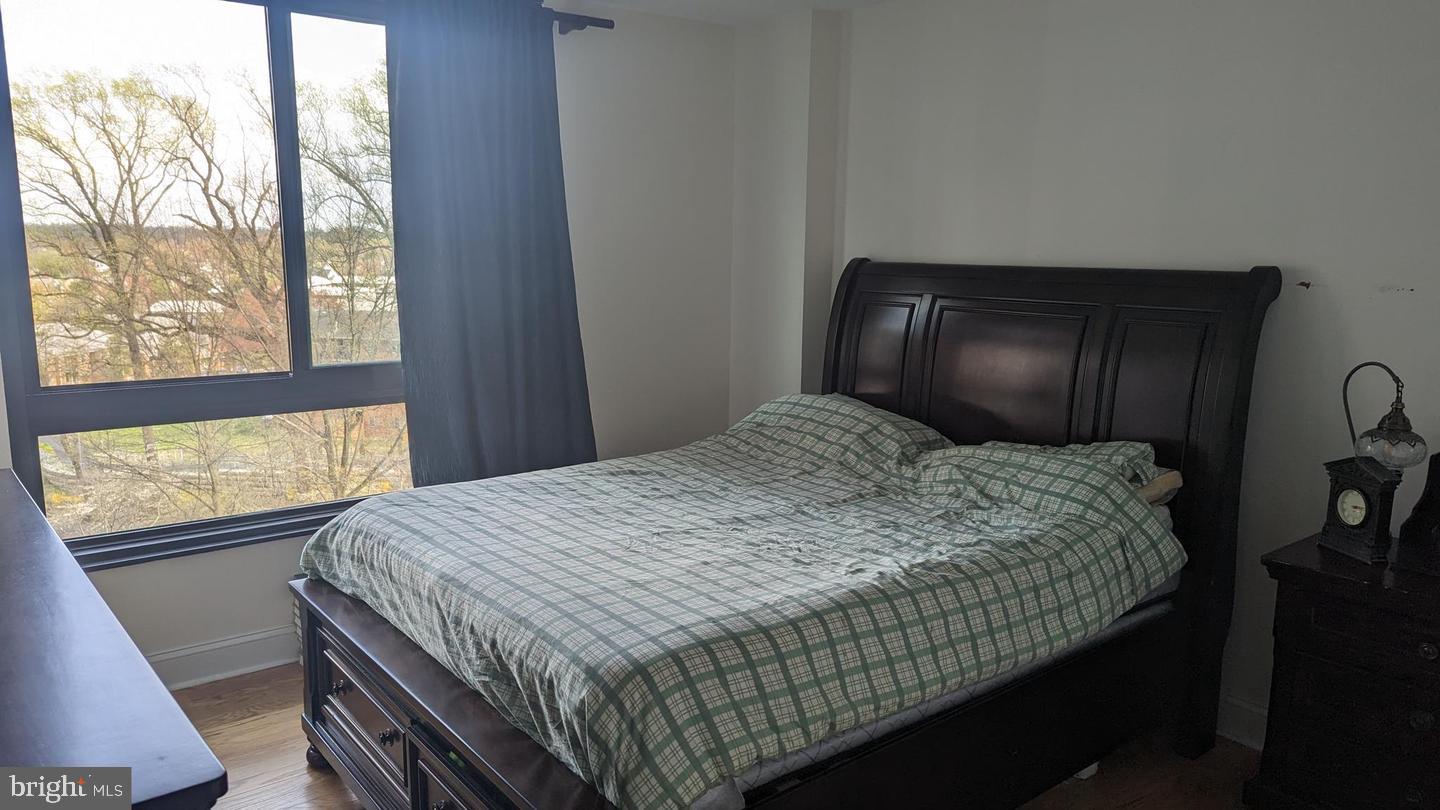 ENCORE OF MCLEAN - Residential Lease