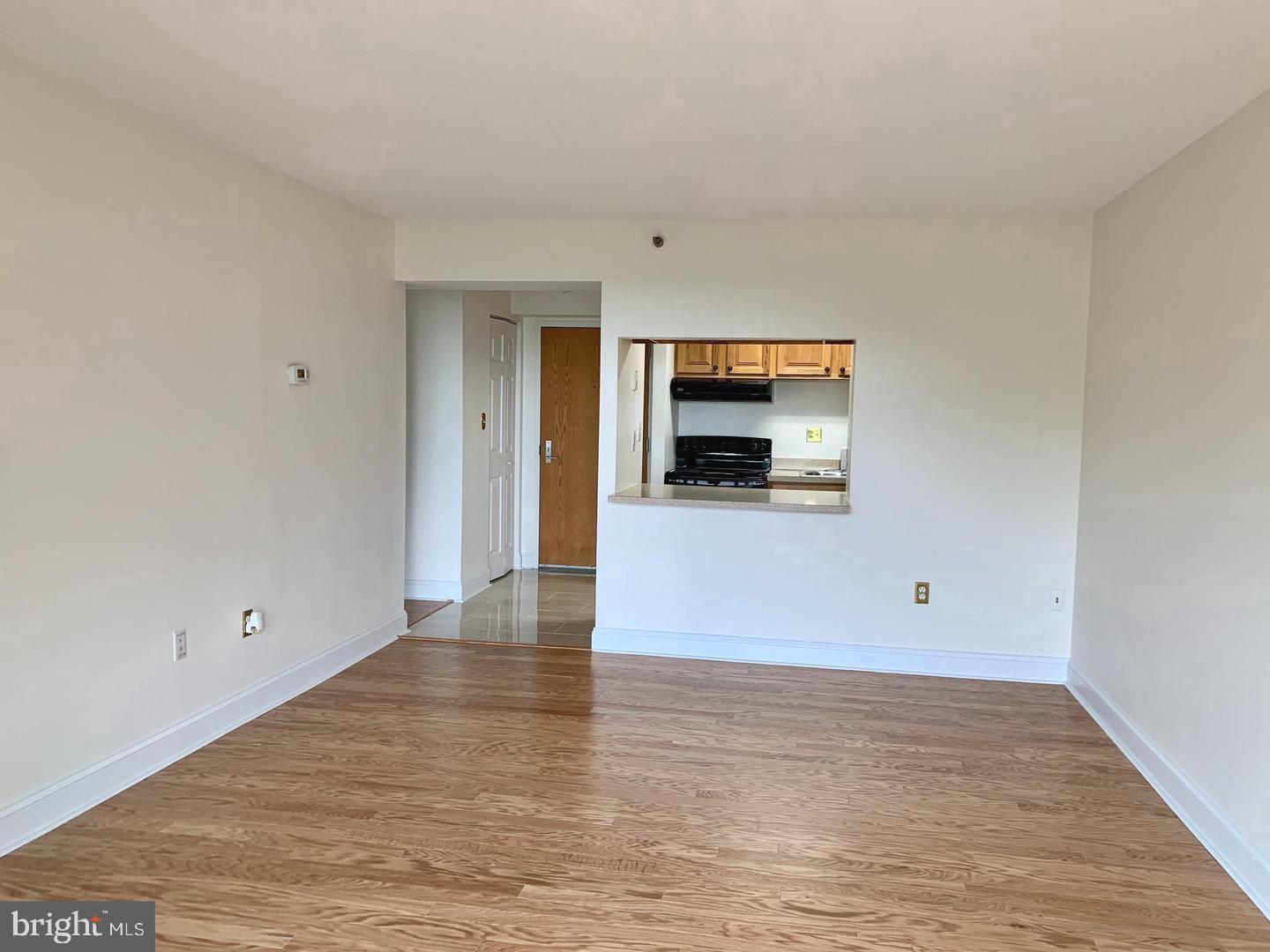 ENCORE OF MCLEAN - Residential Lease