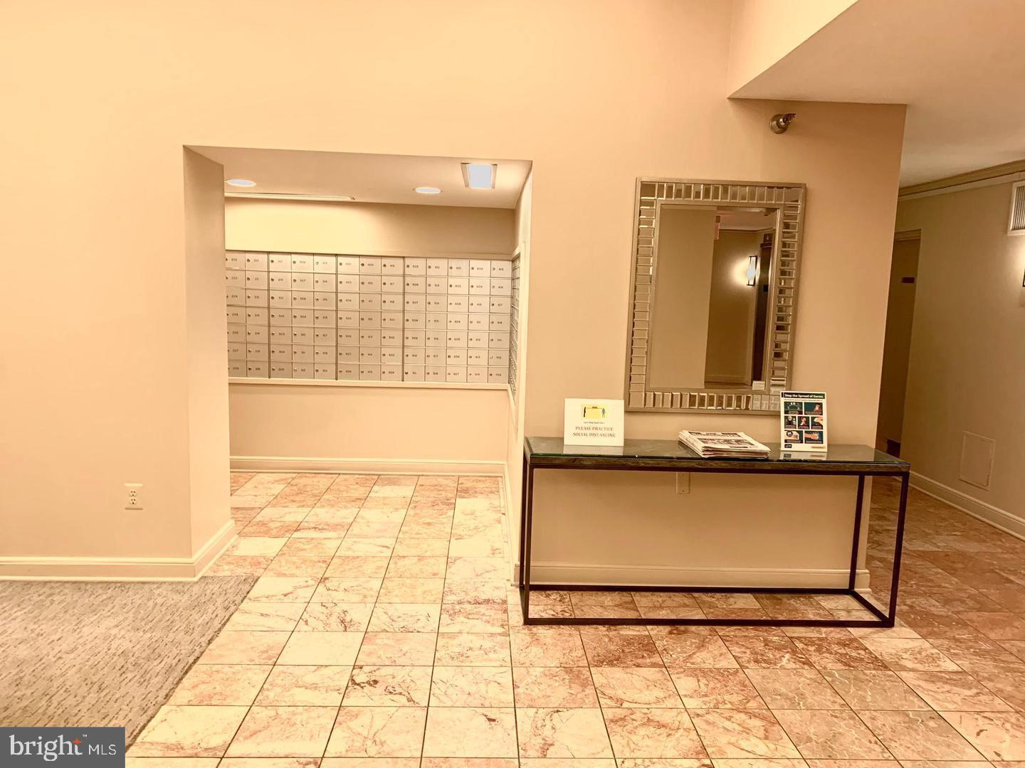 ENCORE OF MCLEAN - Residential Lease