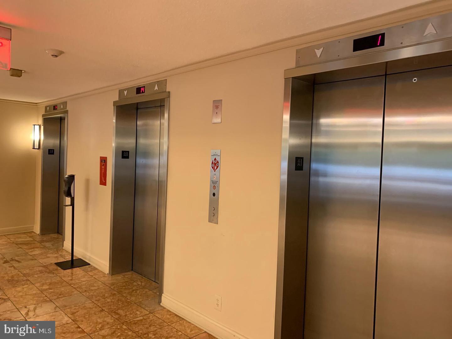 ENCORE OF MCLEAN - Residential Lease