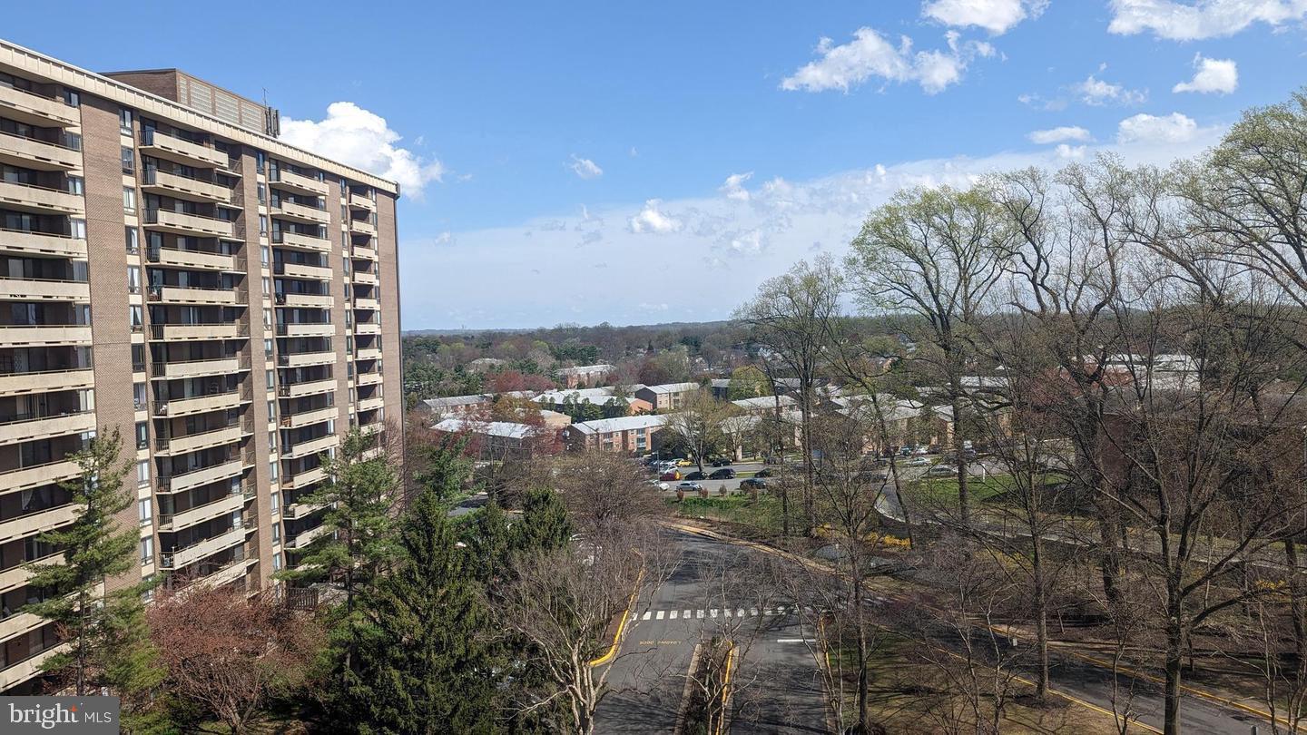 ENCORE OF MCLEAN - Residential Lease