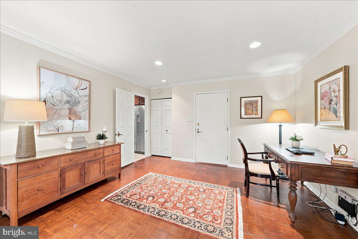 264 W MONTGOMERY AVENUE 304