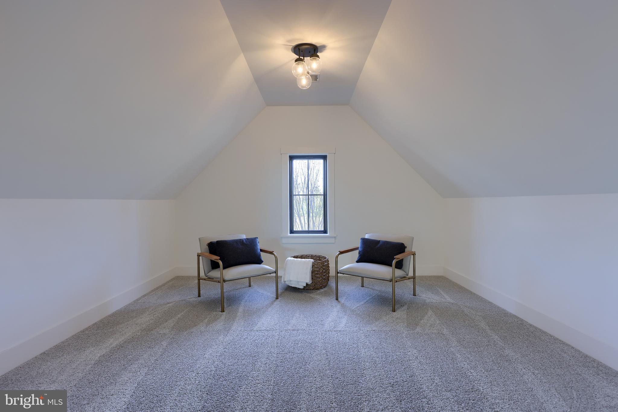 CORNWALL BOROUGH - Residential