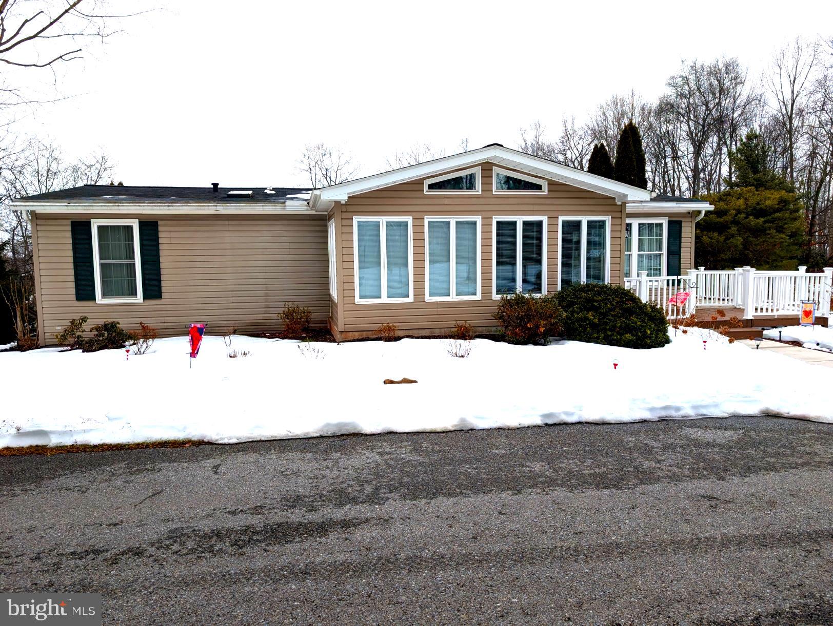 105 FROG POND HOLLOW