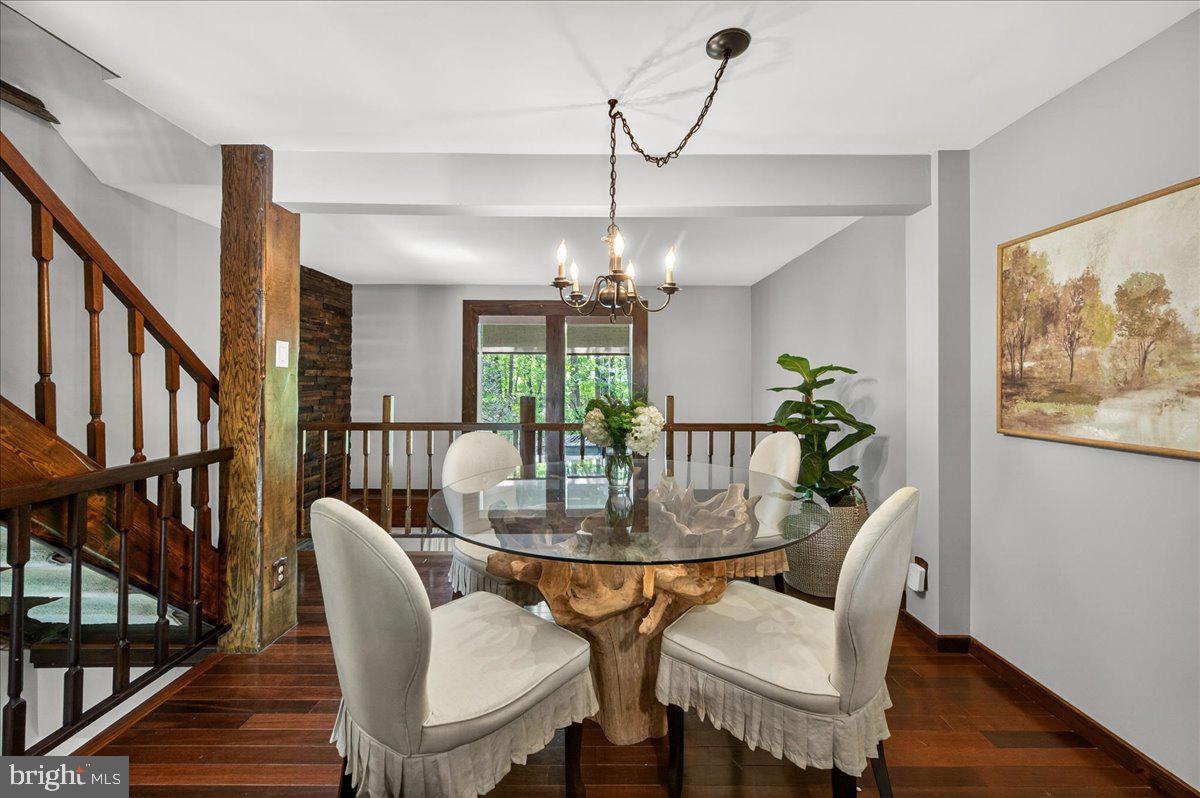 NEWINGTON FOREST - Residential