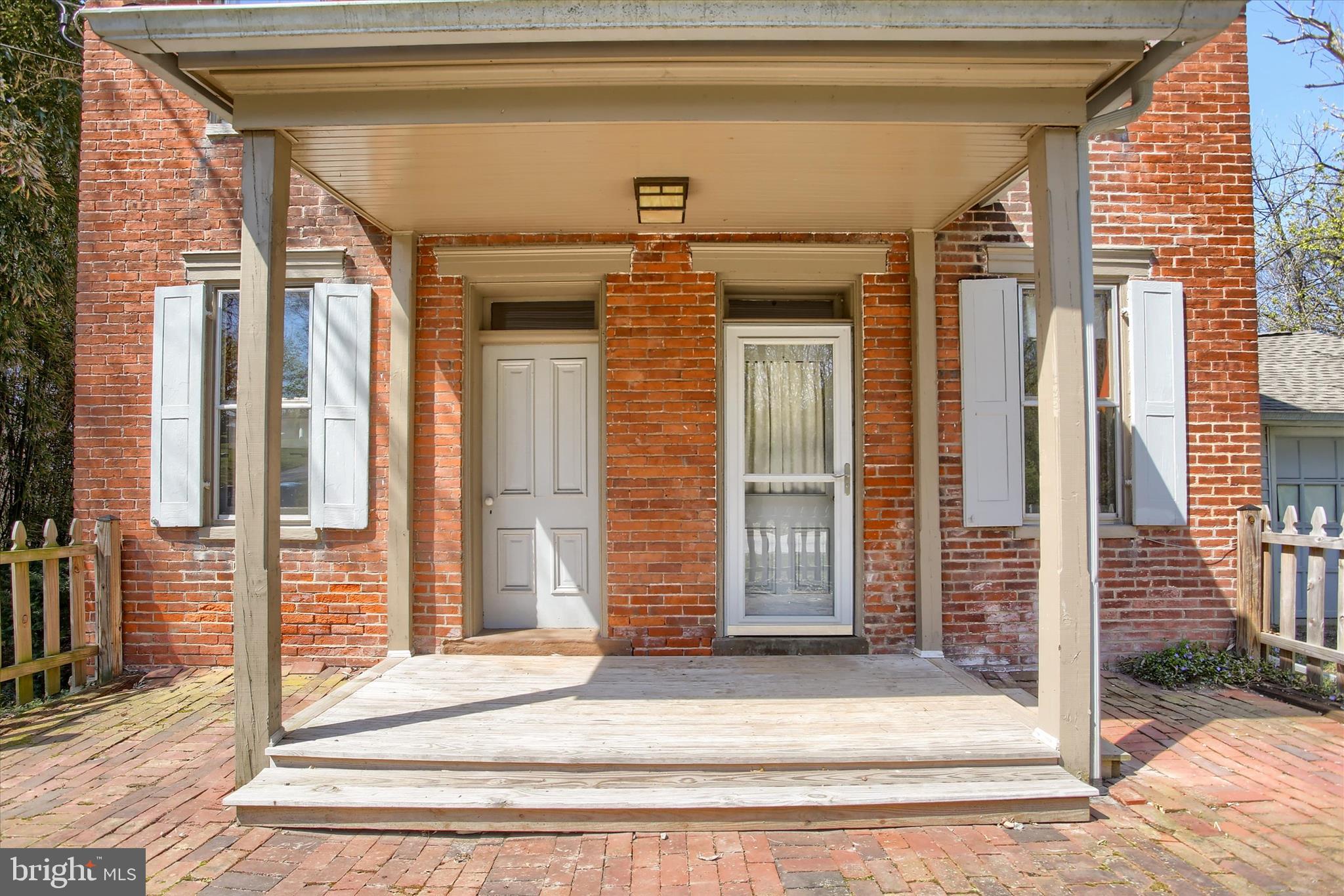 DILLSBURG - Residential