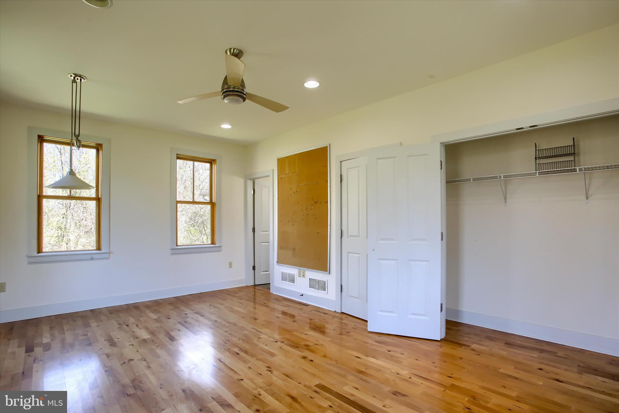 DILLSBURG - Residential