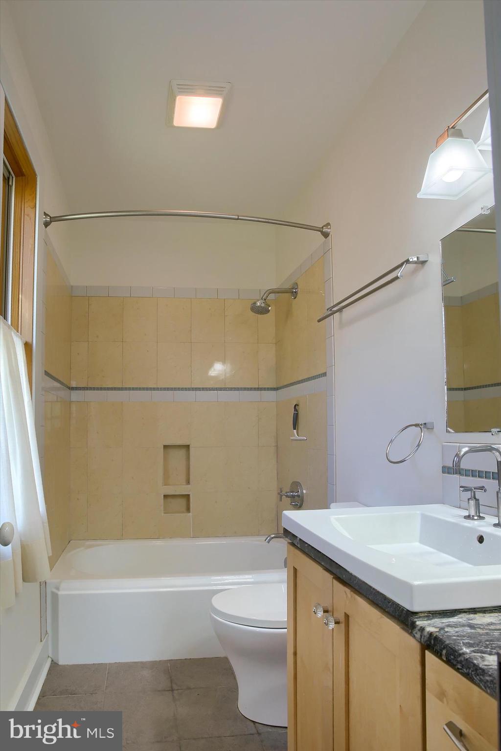 DILLSBURG - Residential