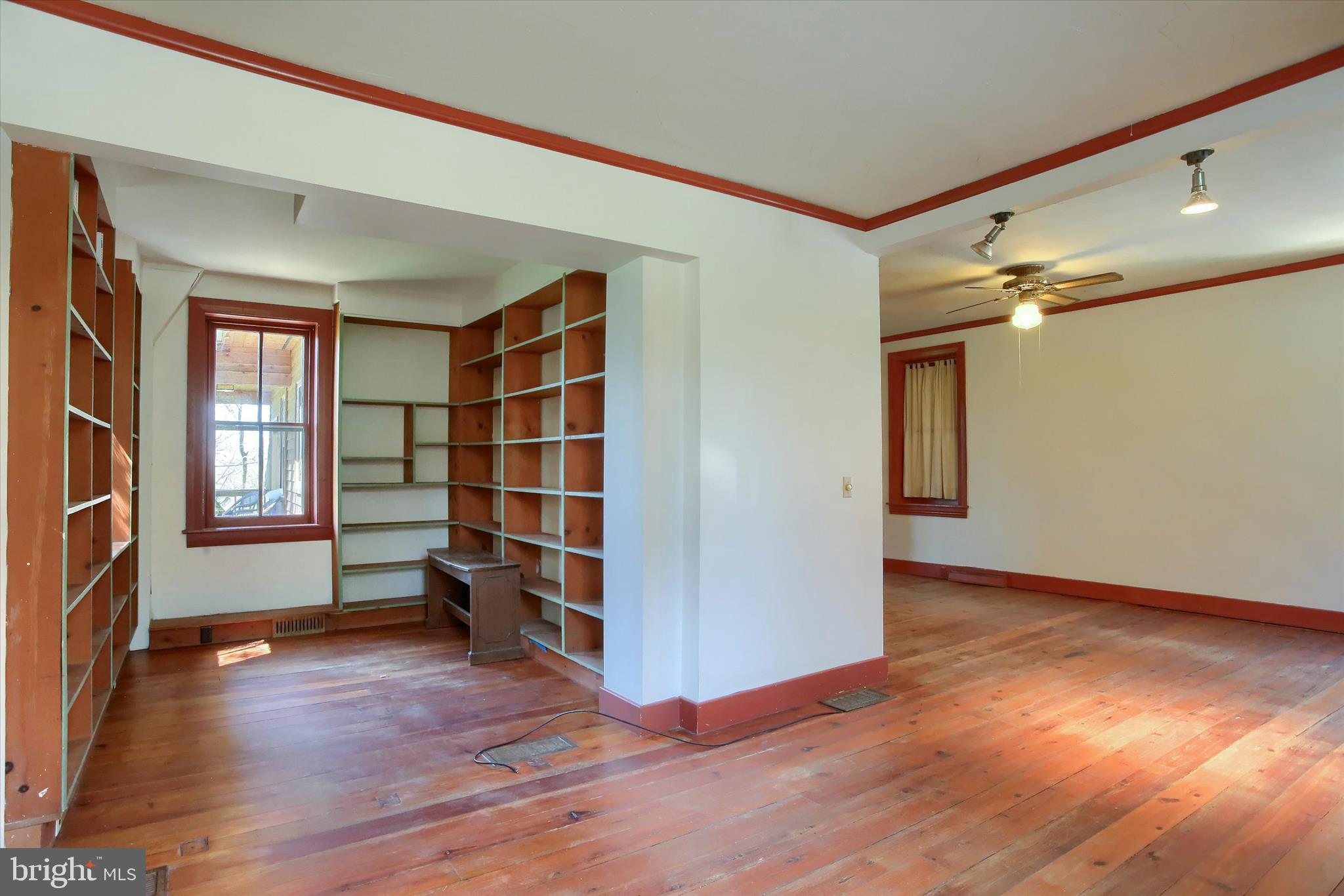 DILLSBURG - Residential