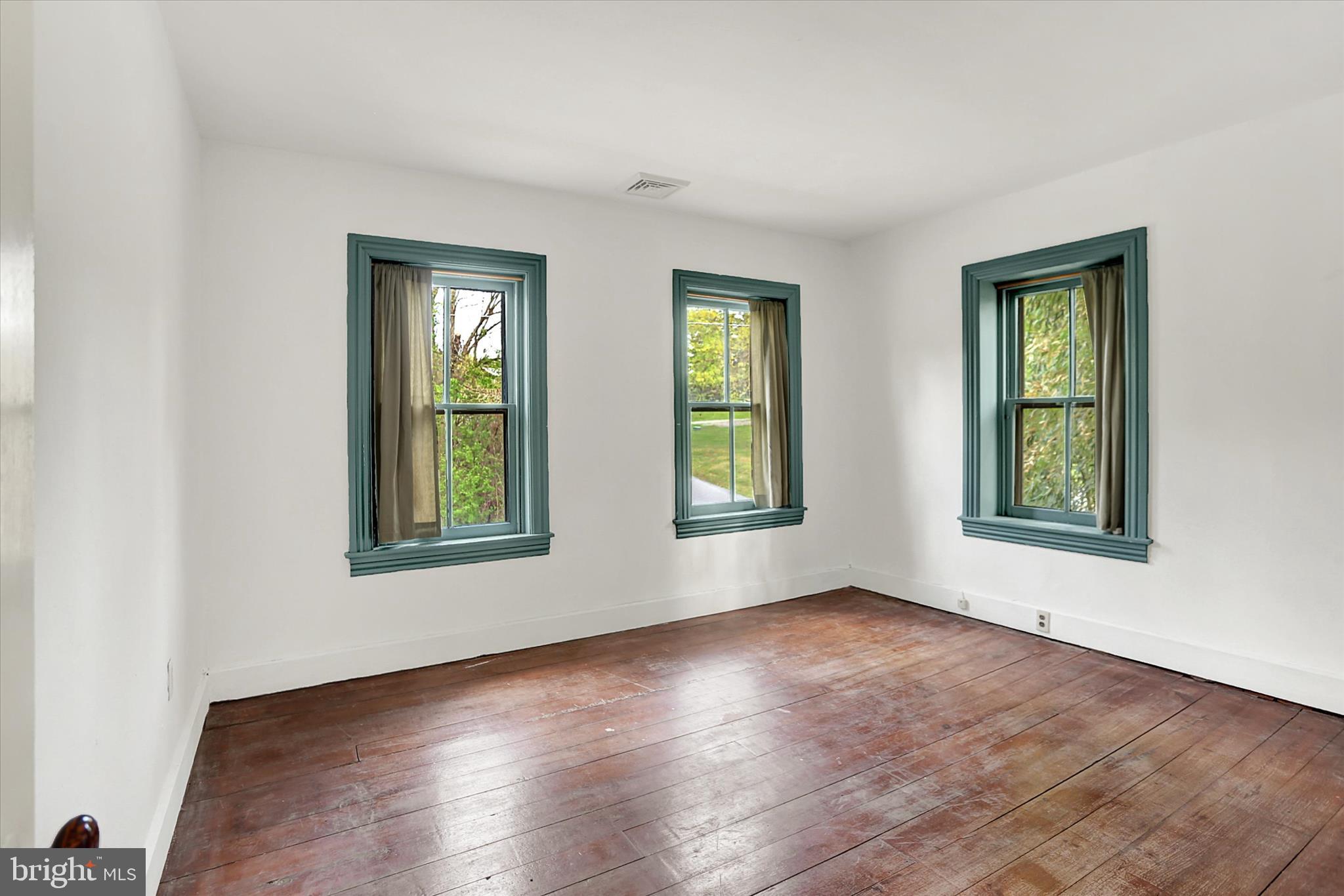 DILLSBURG - Residential