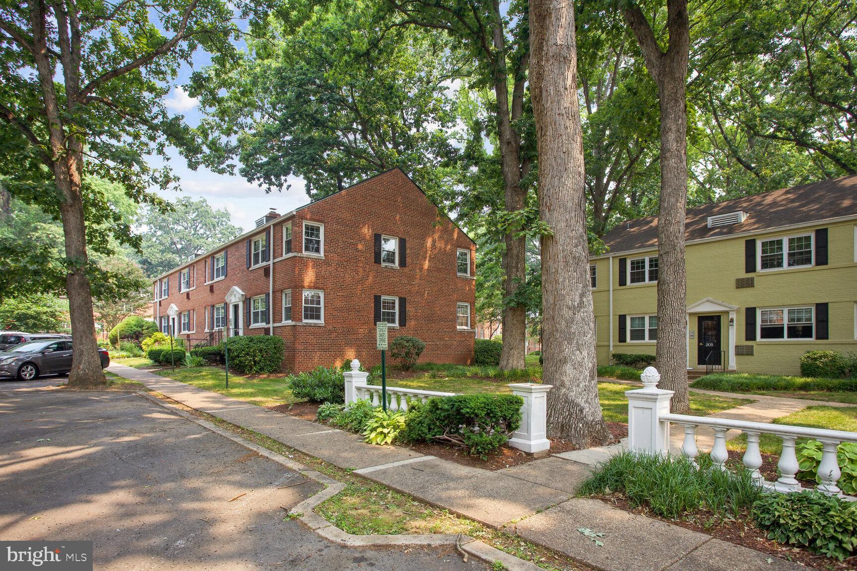 209 N TRENTON STREET 209-3