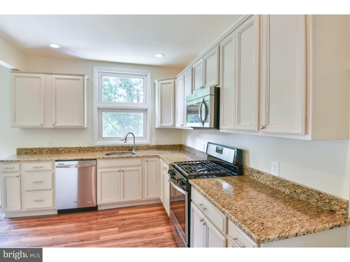 PLYMOUTH PARK - Residential