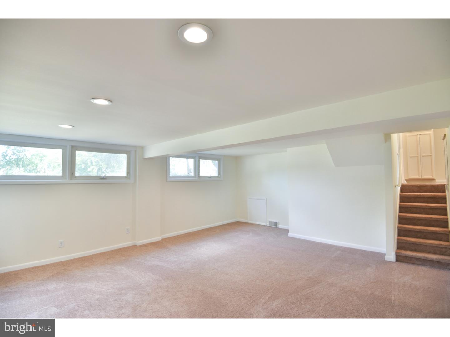 PLYMOUTH PARK - Residential