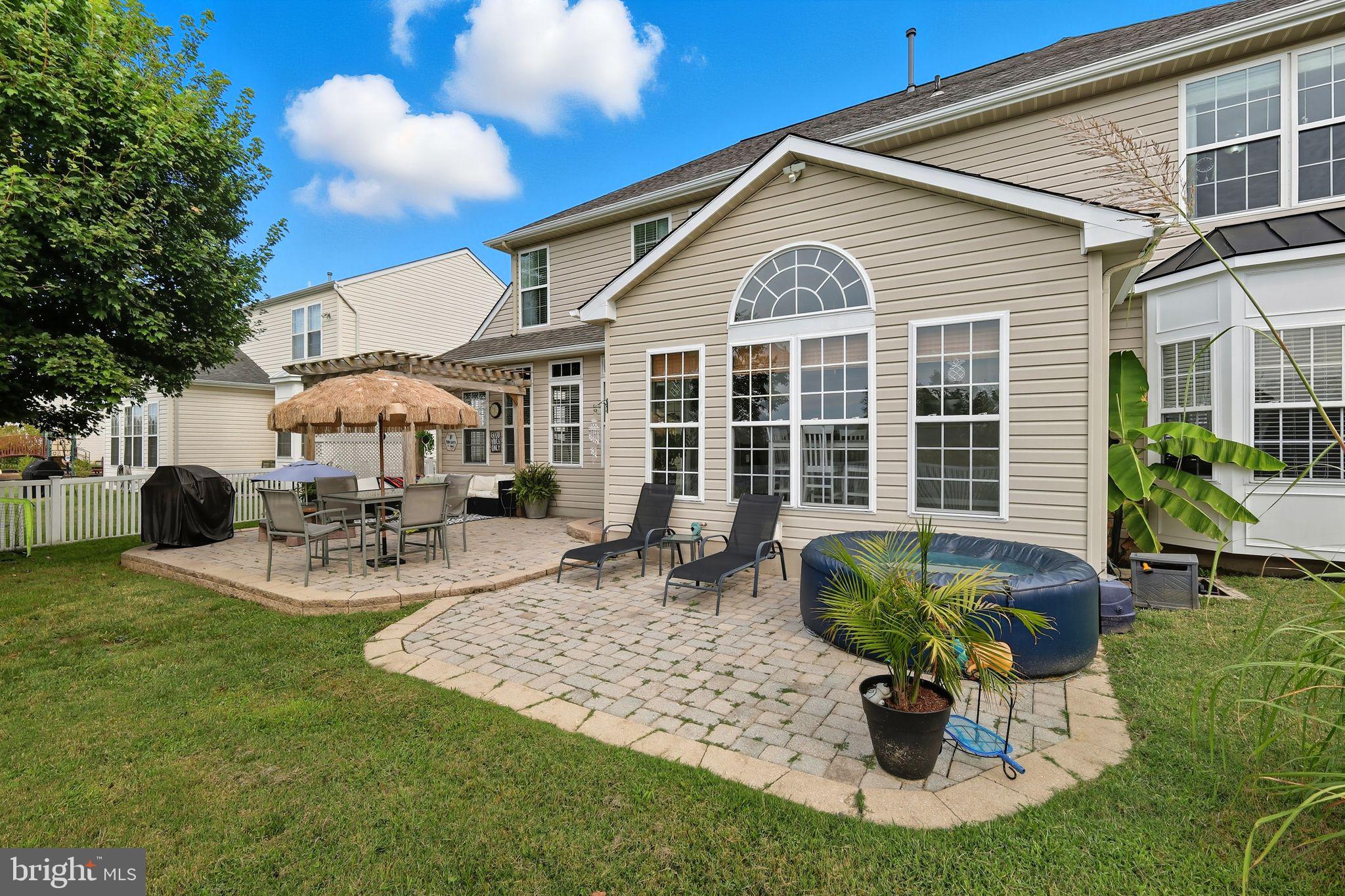 COX CREEK LANDING - Residential