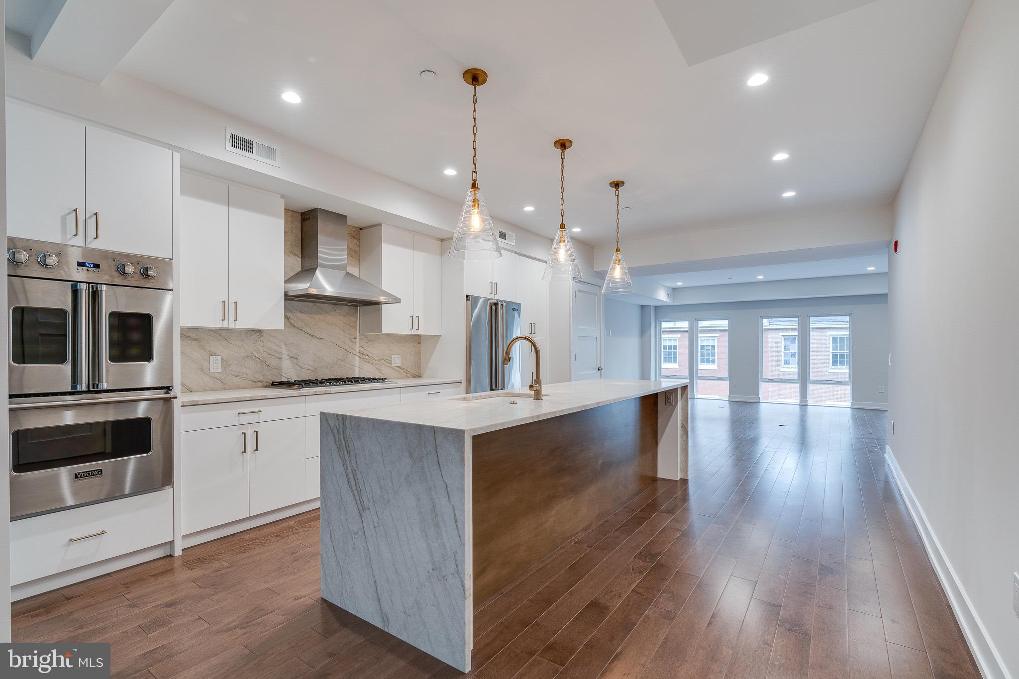 PHILADELPHIA (WEST) - Residential