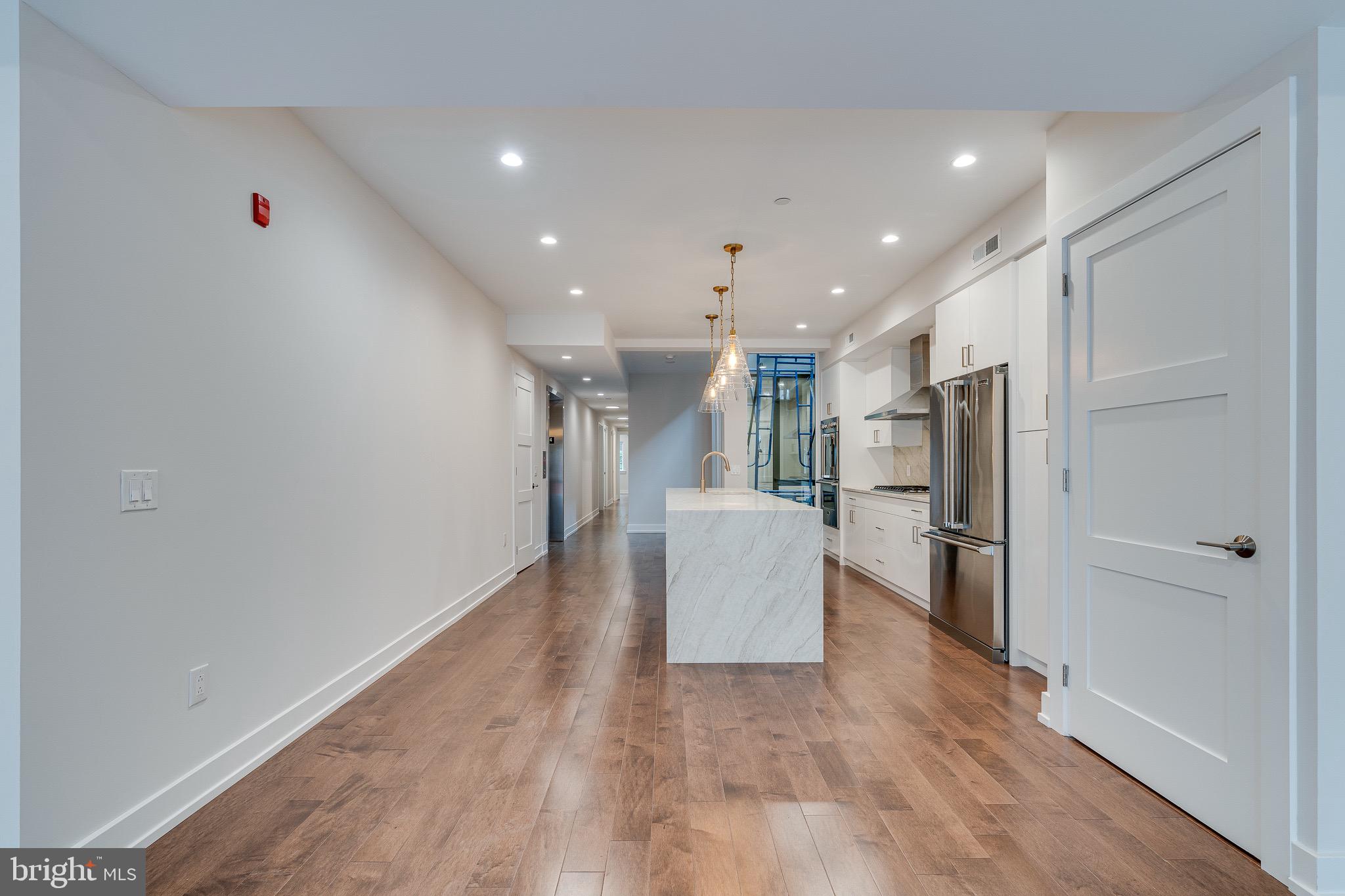 PHILADELPHIA (WEST) - Residential