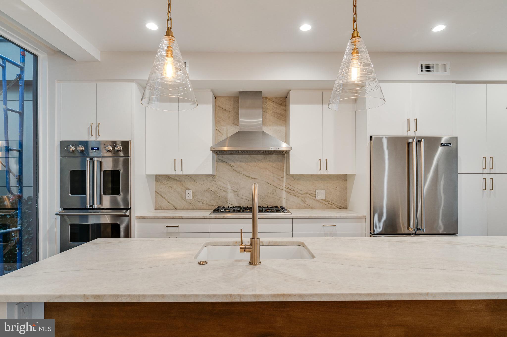 PHILADELPHIA (WEST) - Residential