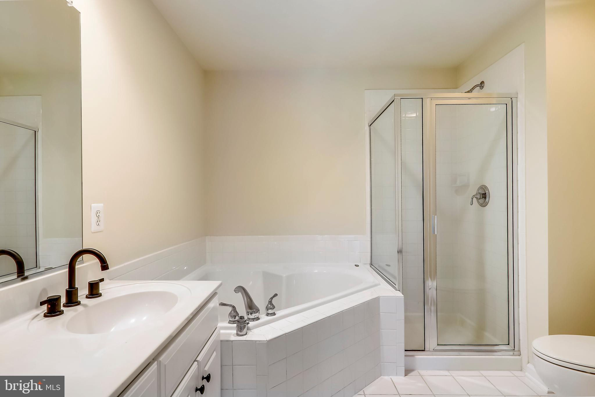 FALLSGROVE - Residential Lease