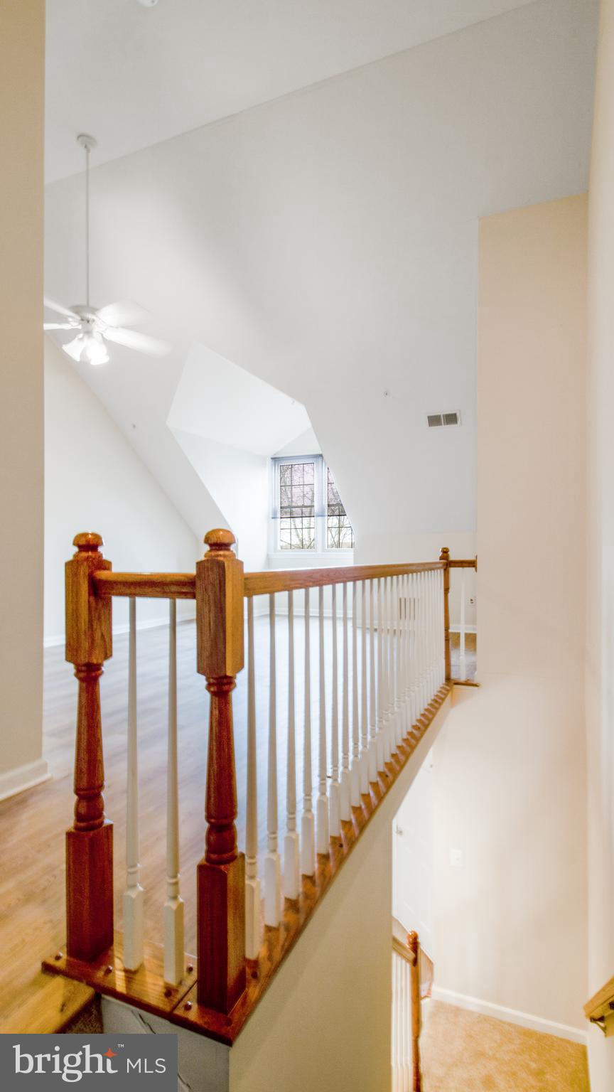 FALLSGROVE - Residential Lease